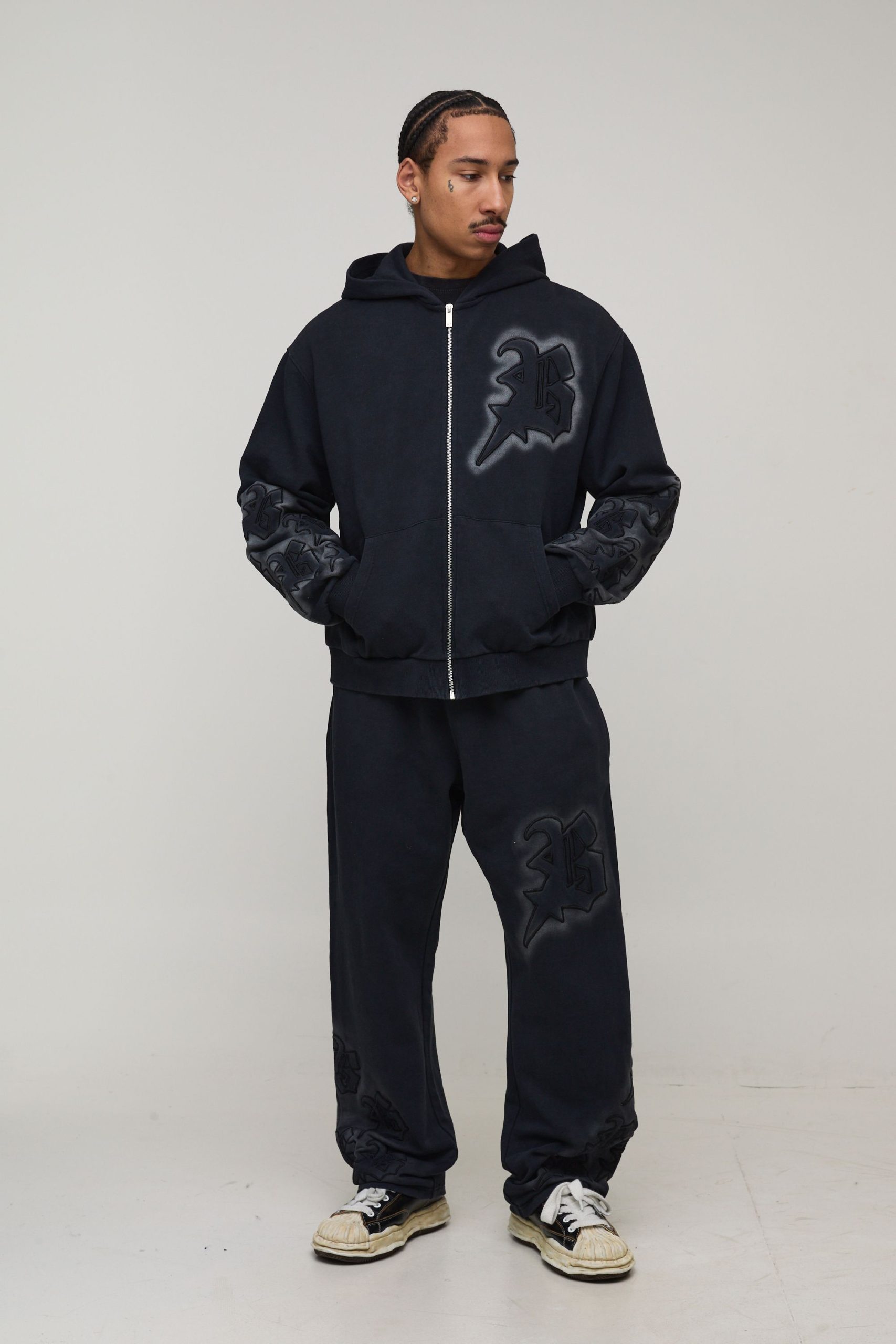 Baggy Fit Applique Washed Joggers - Image 4