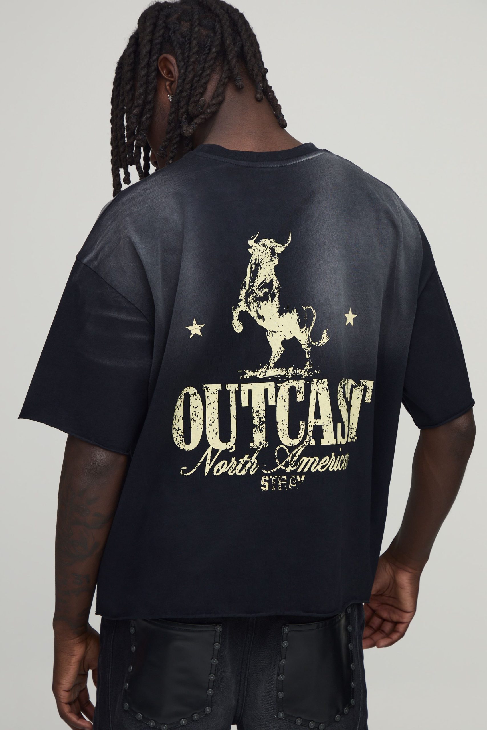 Oversized Boxy Heavyweight Washed Pocket Bull Detail T-Shirt