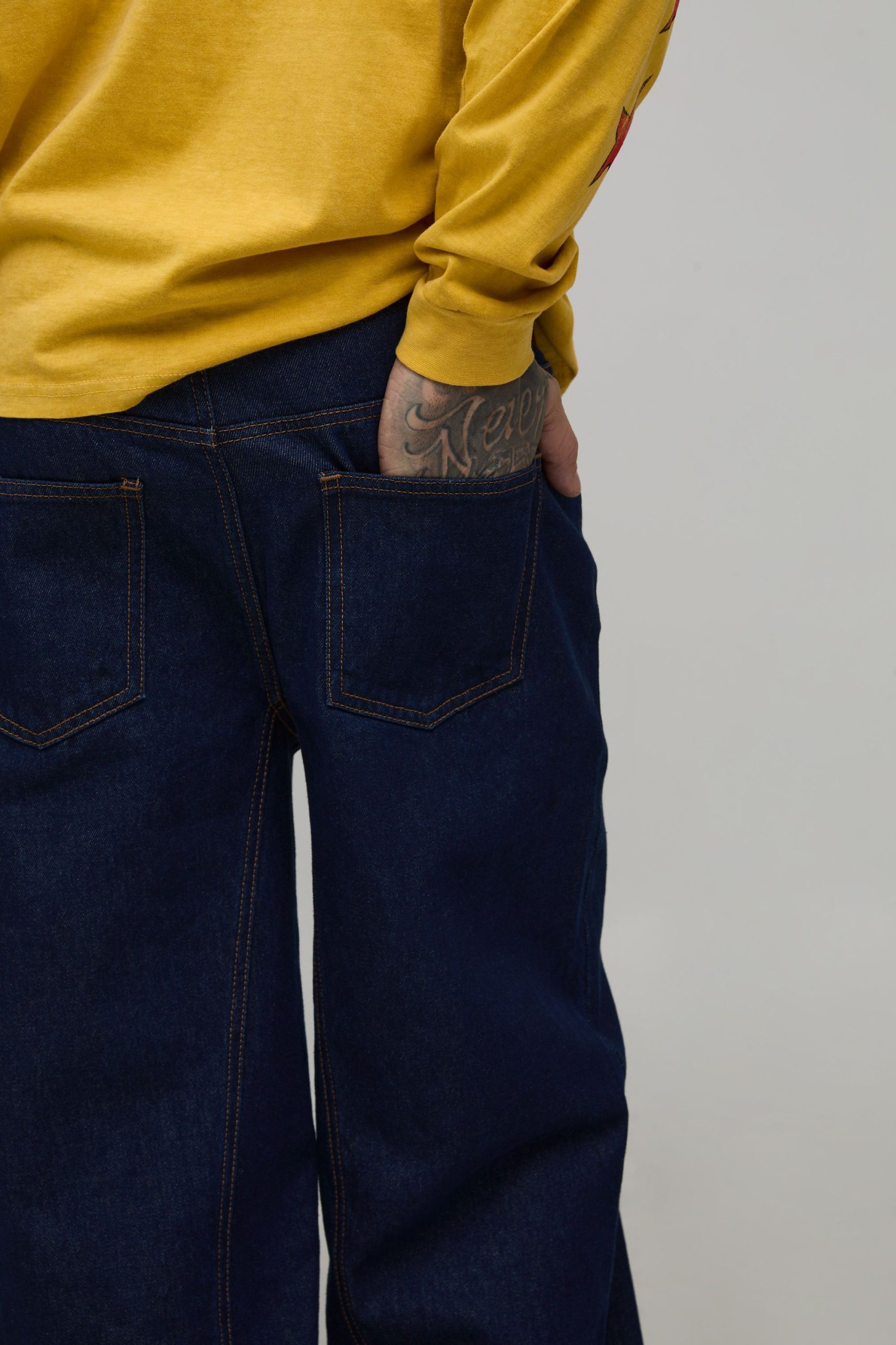 Tall Indigo Wash Contrast Stitch Seam Detail Relaxed Fit Jeans - Image 3