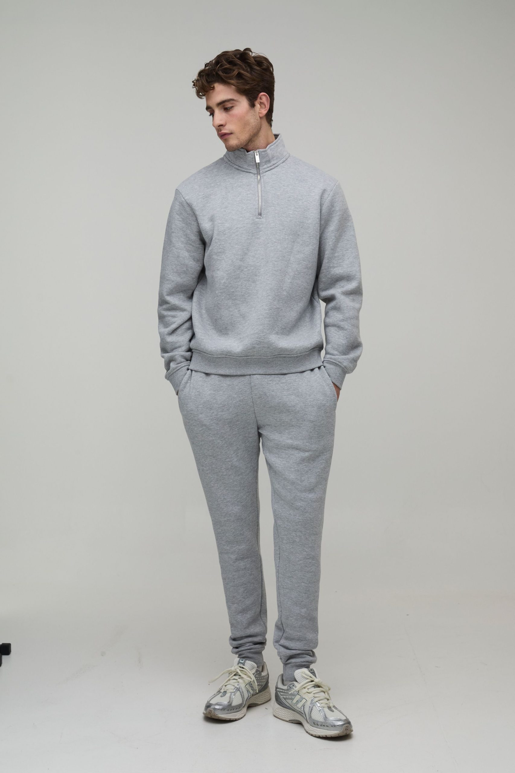 Basic Skinny Fit Jogger - Image 4