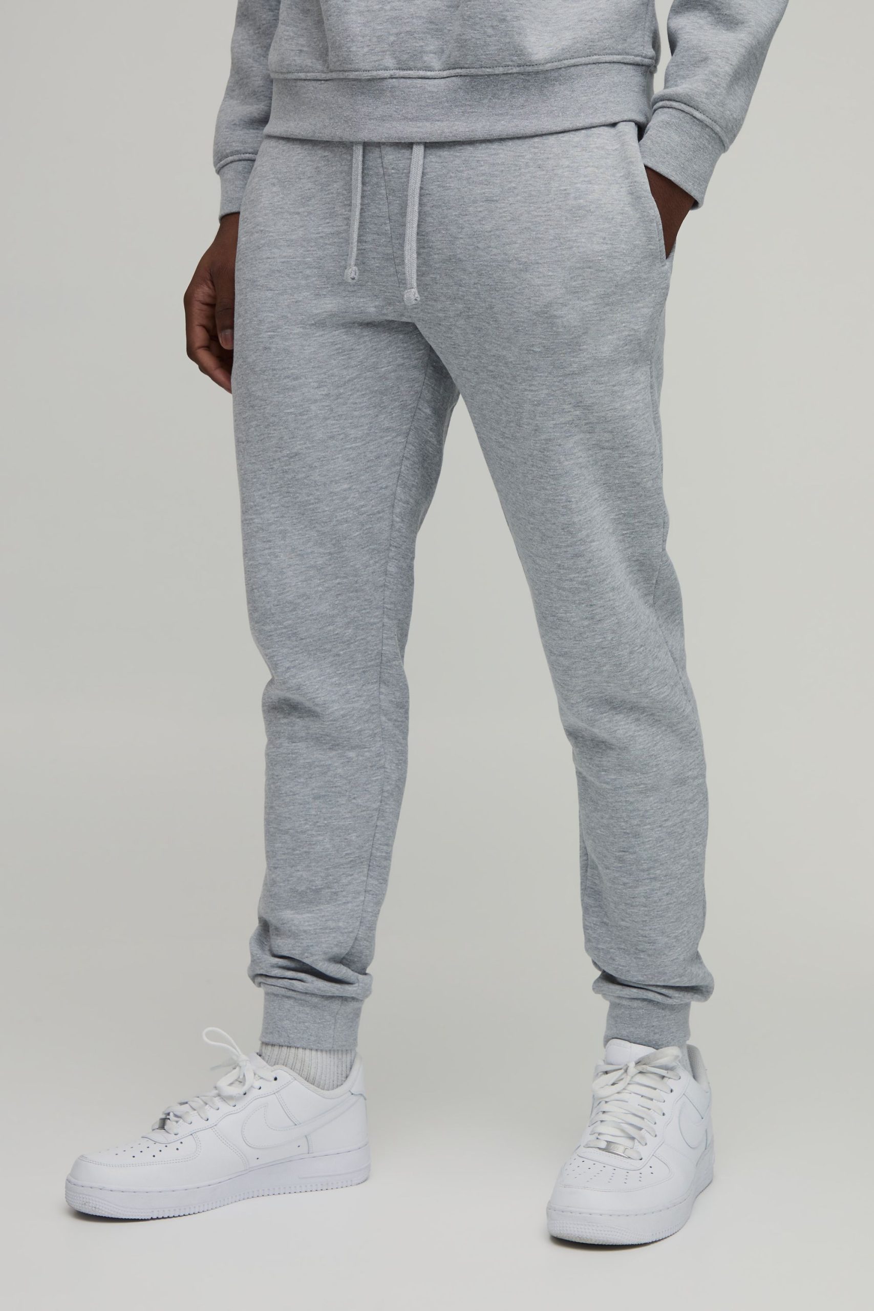Basic Slim Fit Jogger