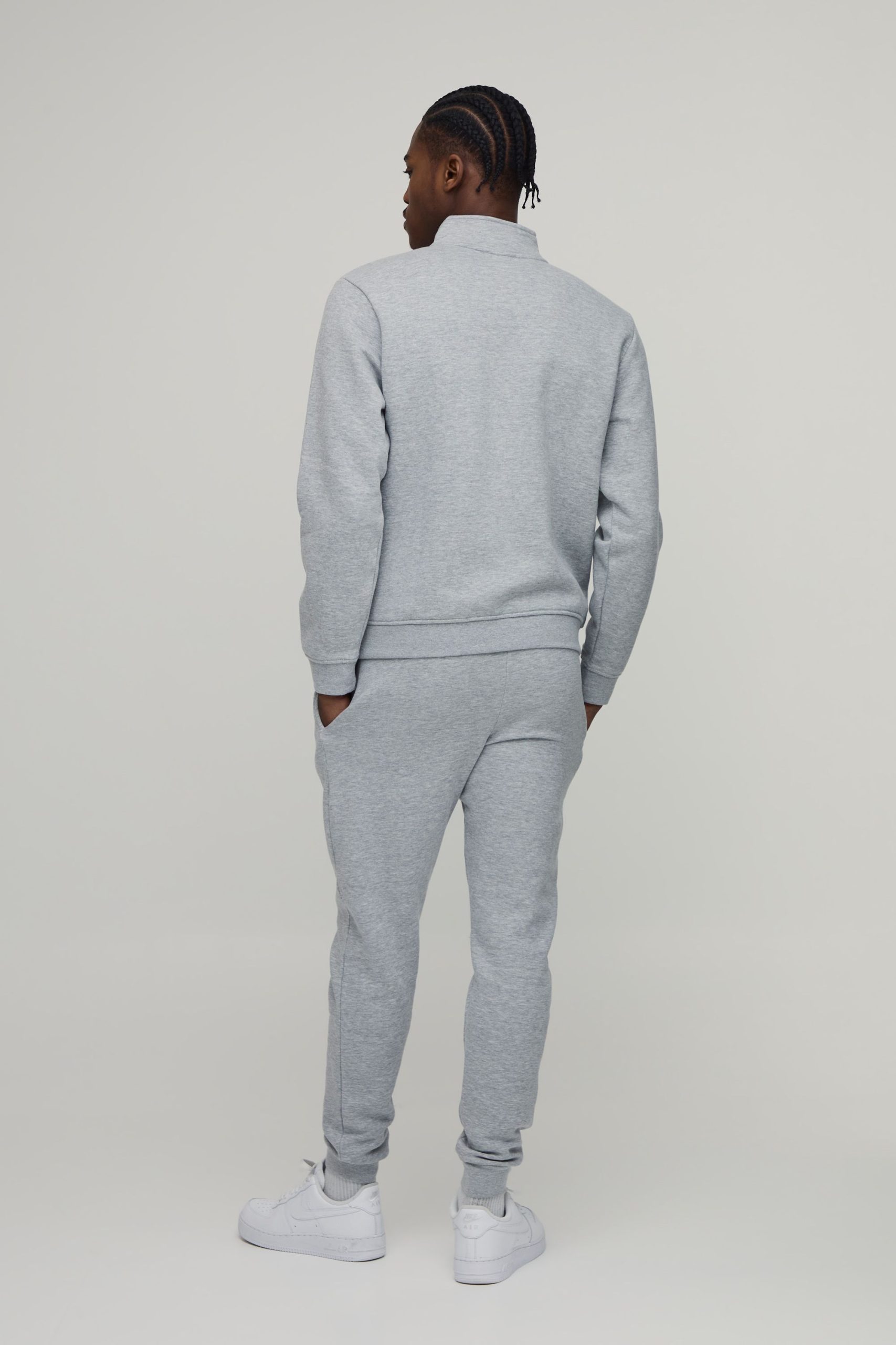 Basic Slim Fit Jogger - Image 2