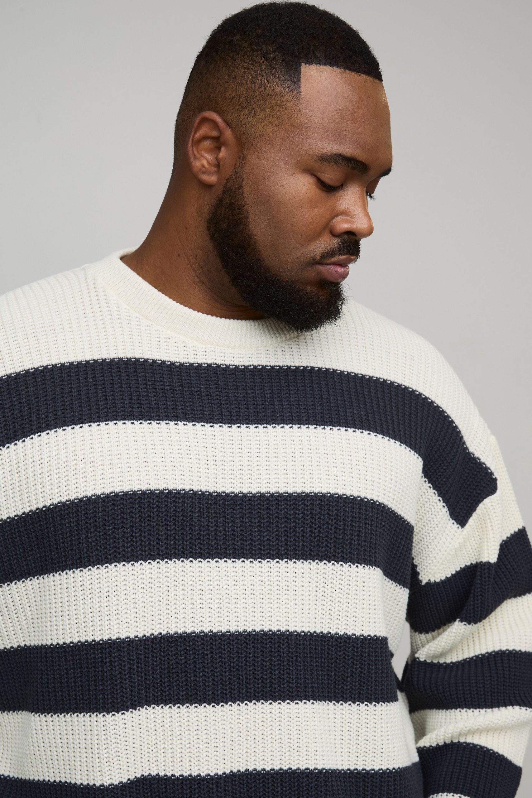 Plus Boxy Distressed Striped Knitted Jumper - Image 3
