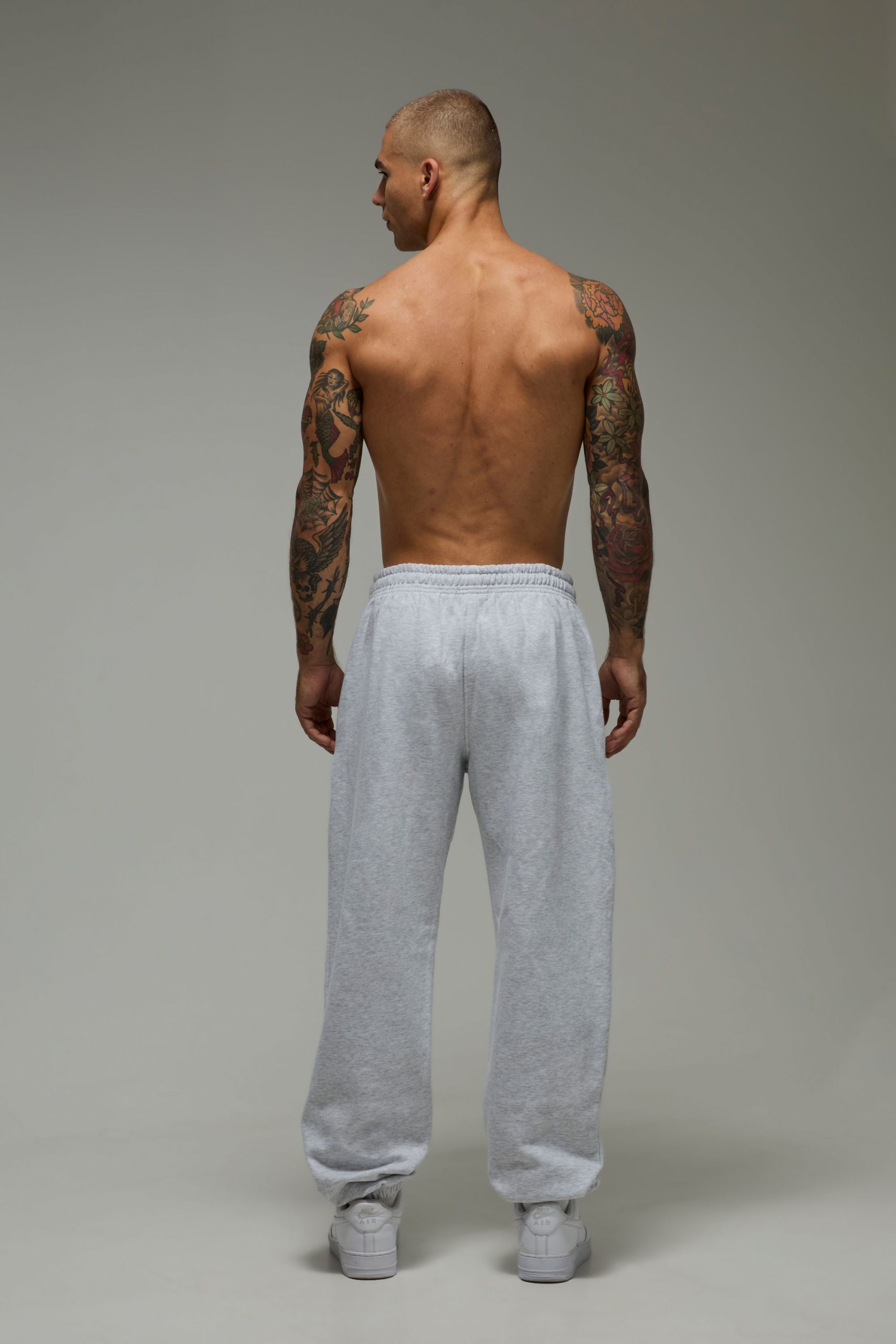 MAN Active Better Than Yesterday Oversized Joggers - Image 2