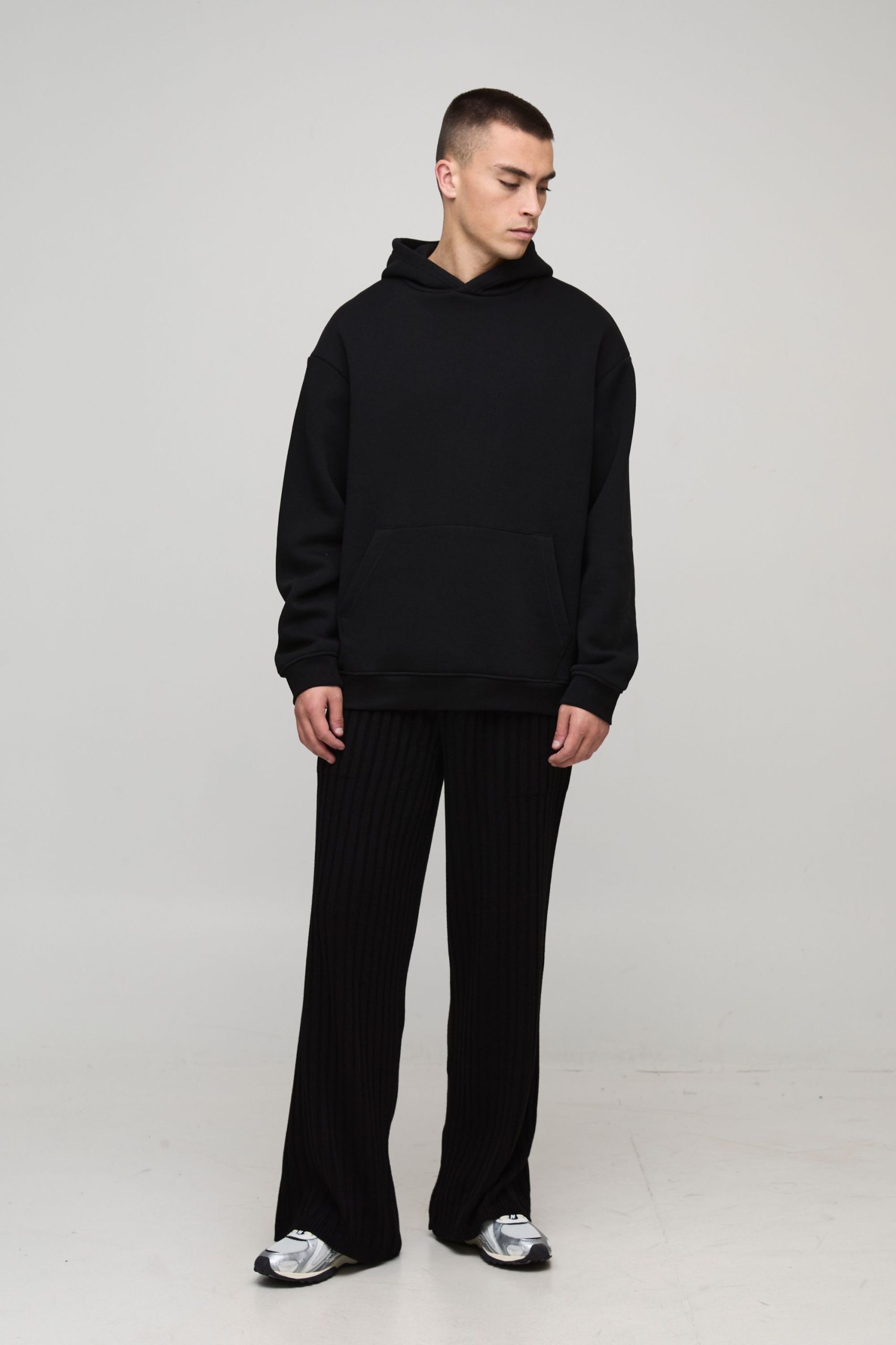 Relaxed Ribbed Knitted Jogger - Image 4