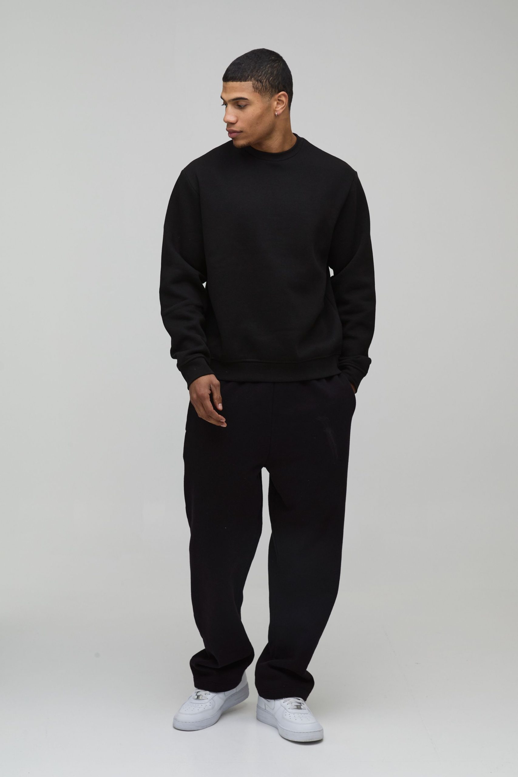 Basic Regular Fit Crew Neck Sweatshirt - Image 4