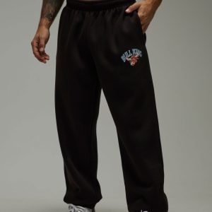 Man Active Bulking Oversized Joggers