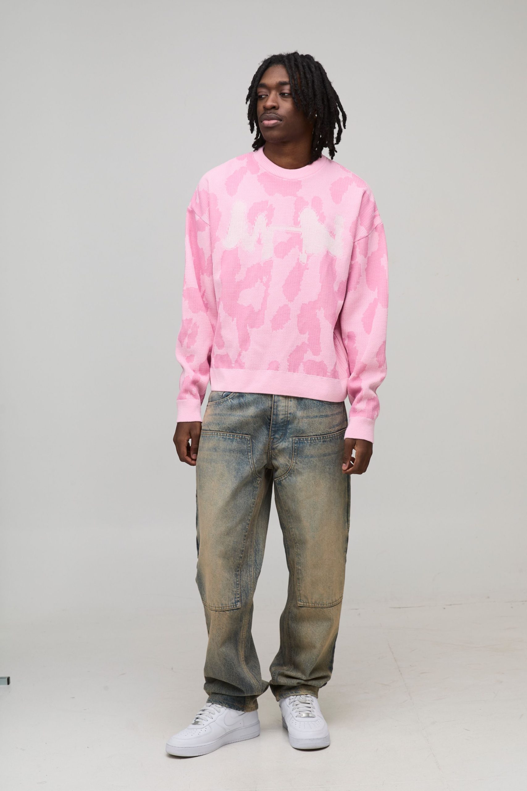 Oversized Boxy Ribbed Camo Graphic Knitted Jumper - Image 4