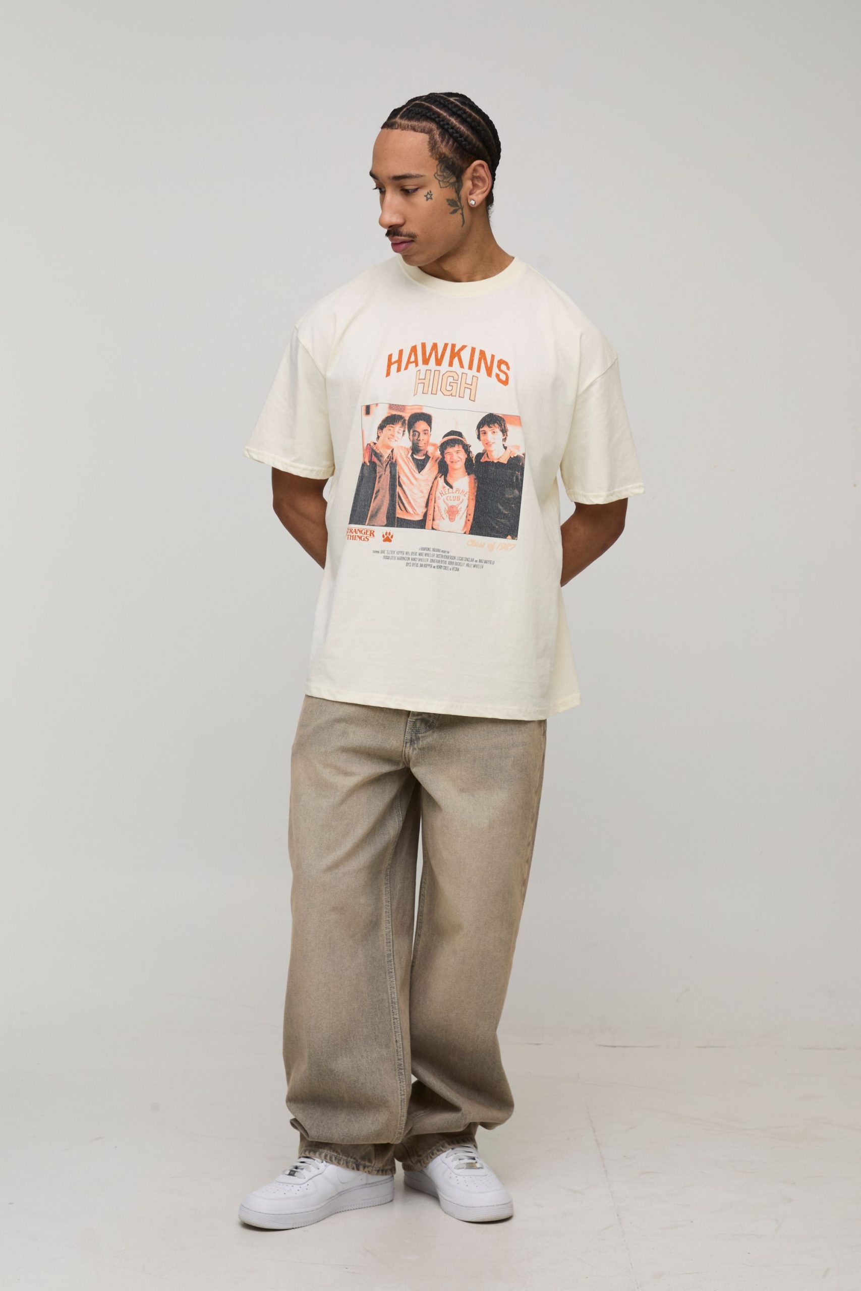Tall Oversized Stranger Things License Printed T-Shirt - Image 4