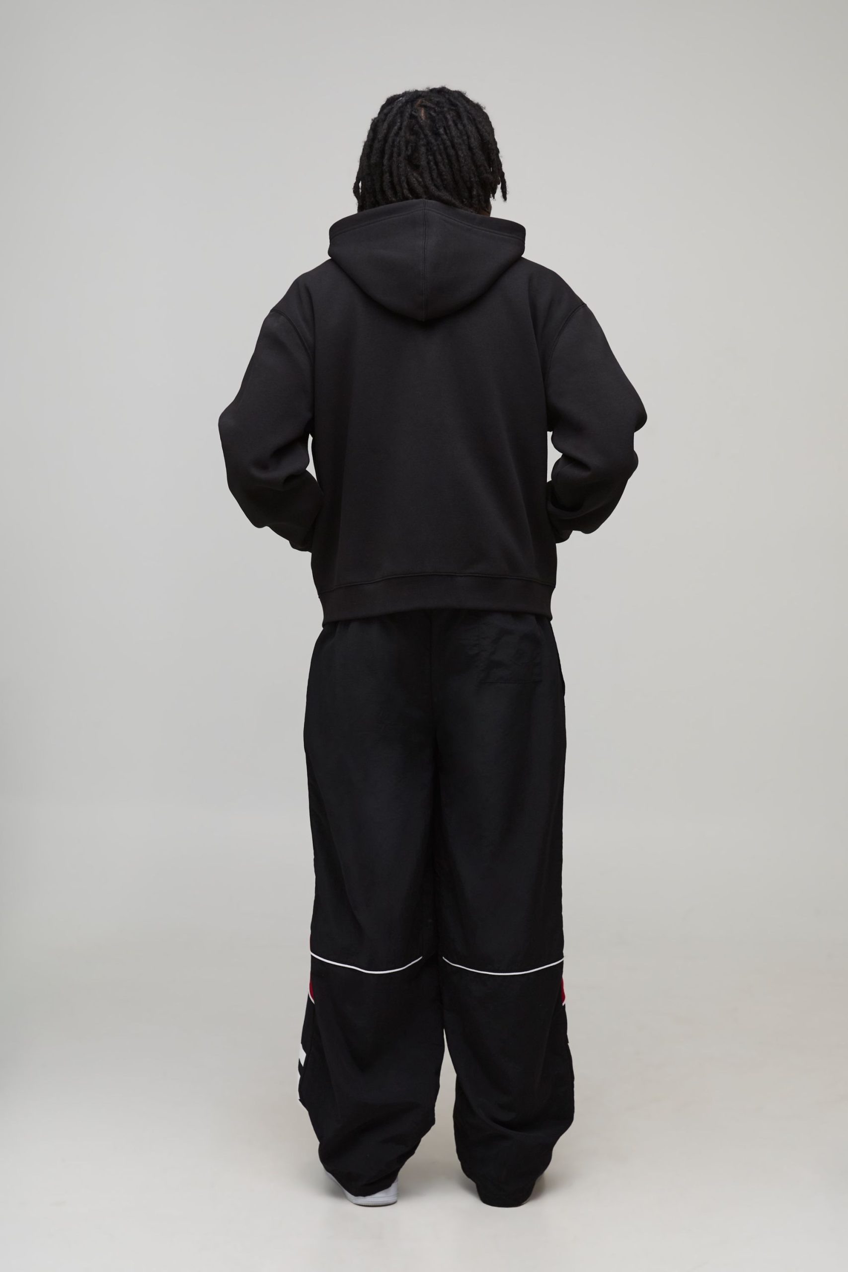 Black Oversized Boxy Heavyweight Graphic Zip Through Hoodie - Image 2