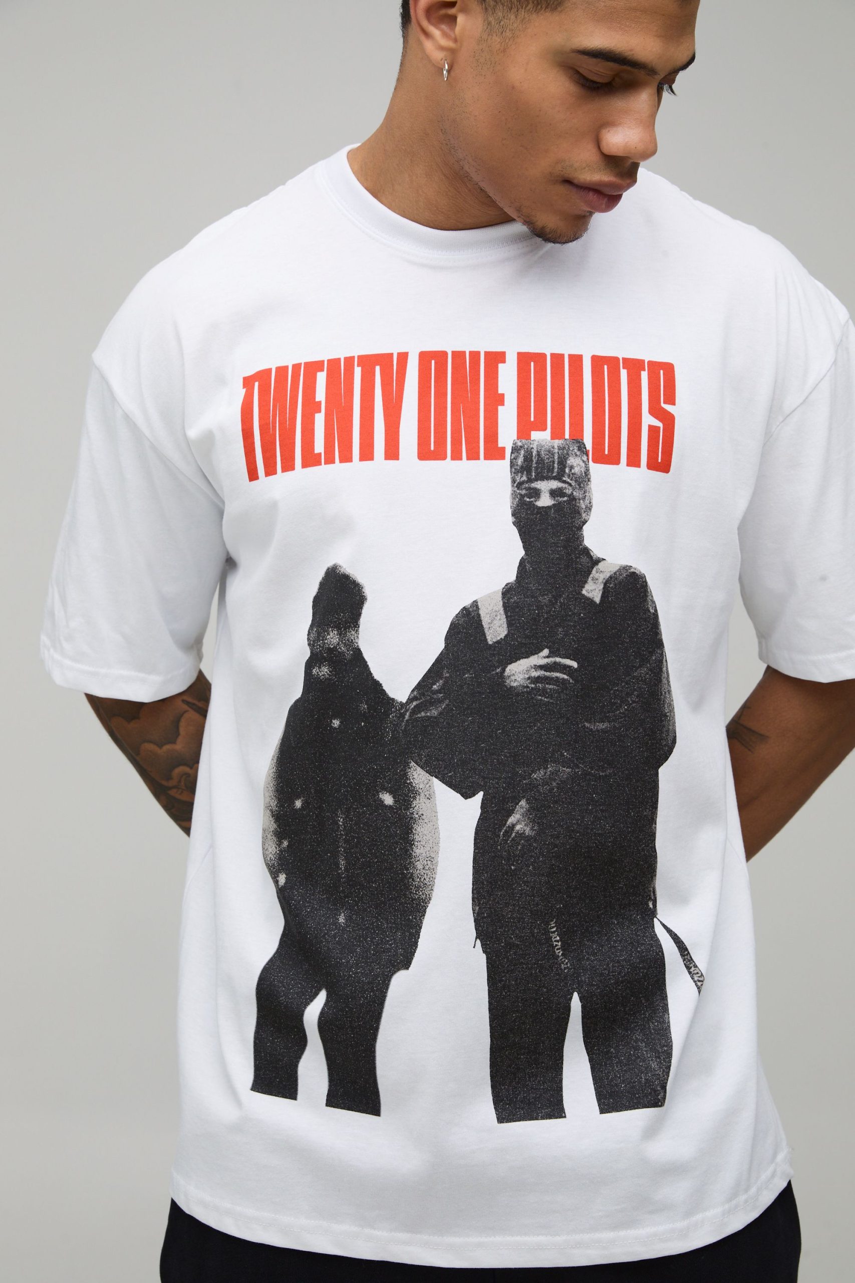 Oversized Twenty One Pilots License Printed T-Shirt - Image 3