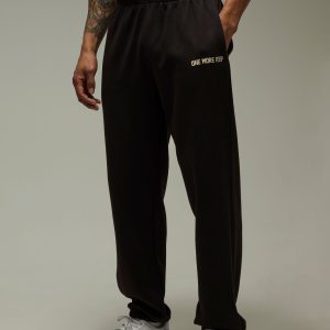 One More Rep Cracked Oversized Jogger