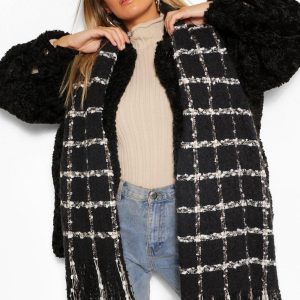 Chunky Check Fringe Scarf