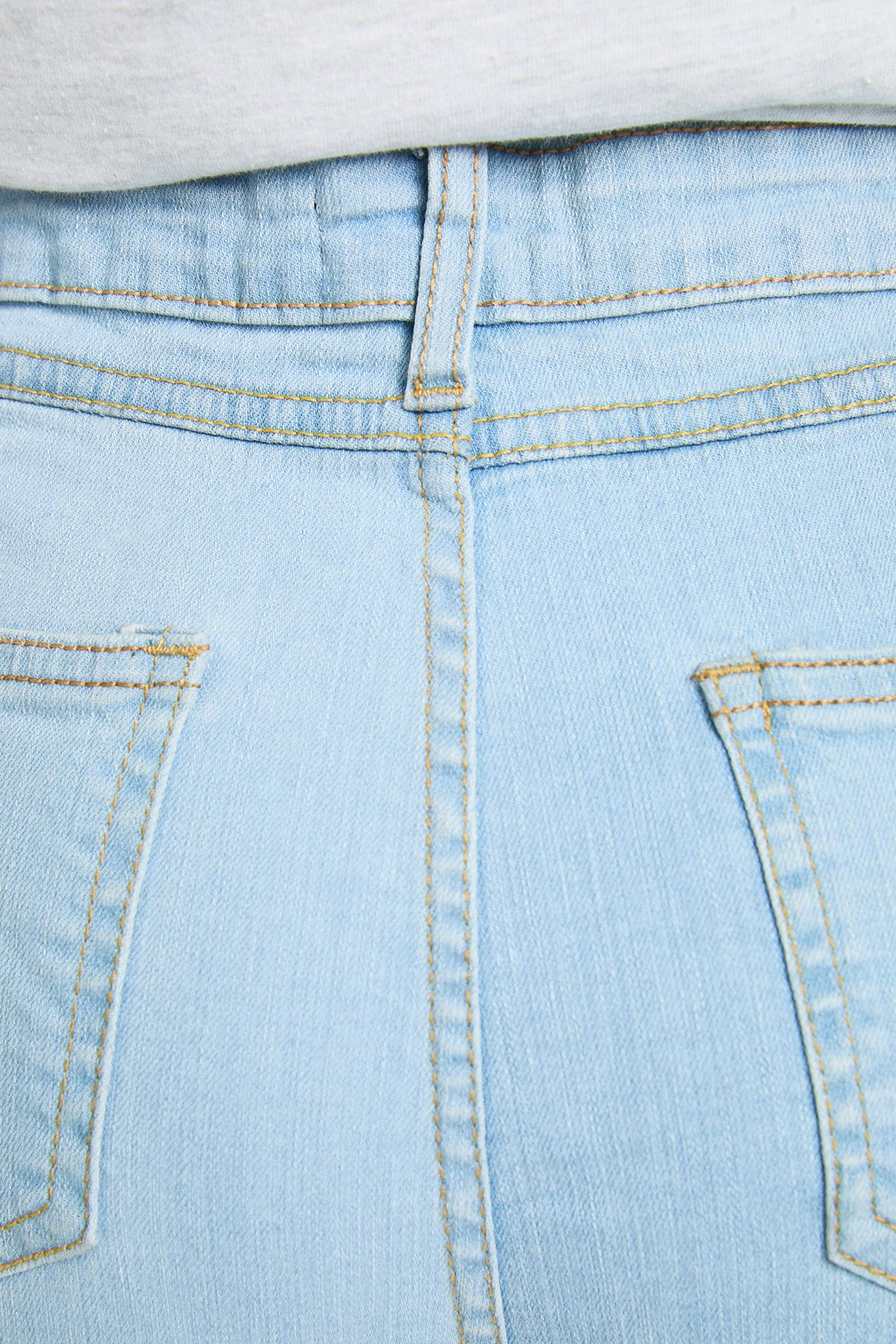 Butt Shaper High Rise Skinny Jeans - Image 4