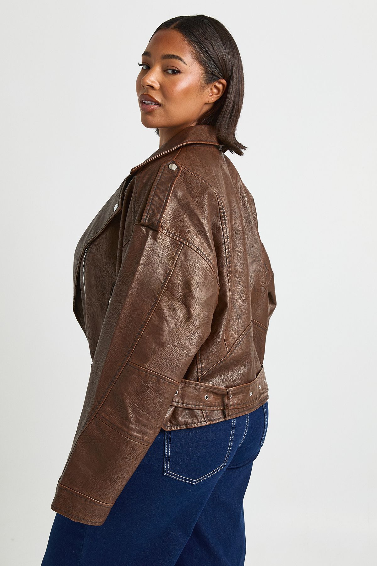Plus Vintage Faux Leather Crop Biker Jacket - Image 2