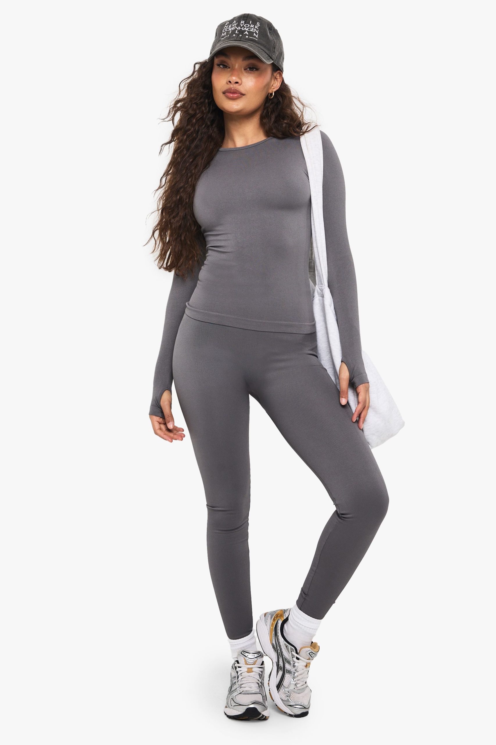 Boohoo Basics Seamless Rib Long Sleeve Top - Image 3