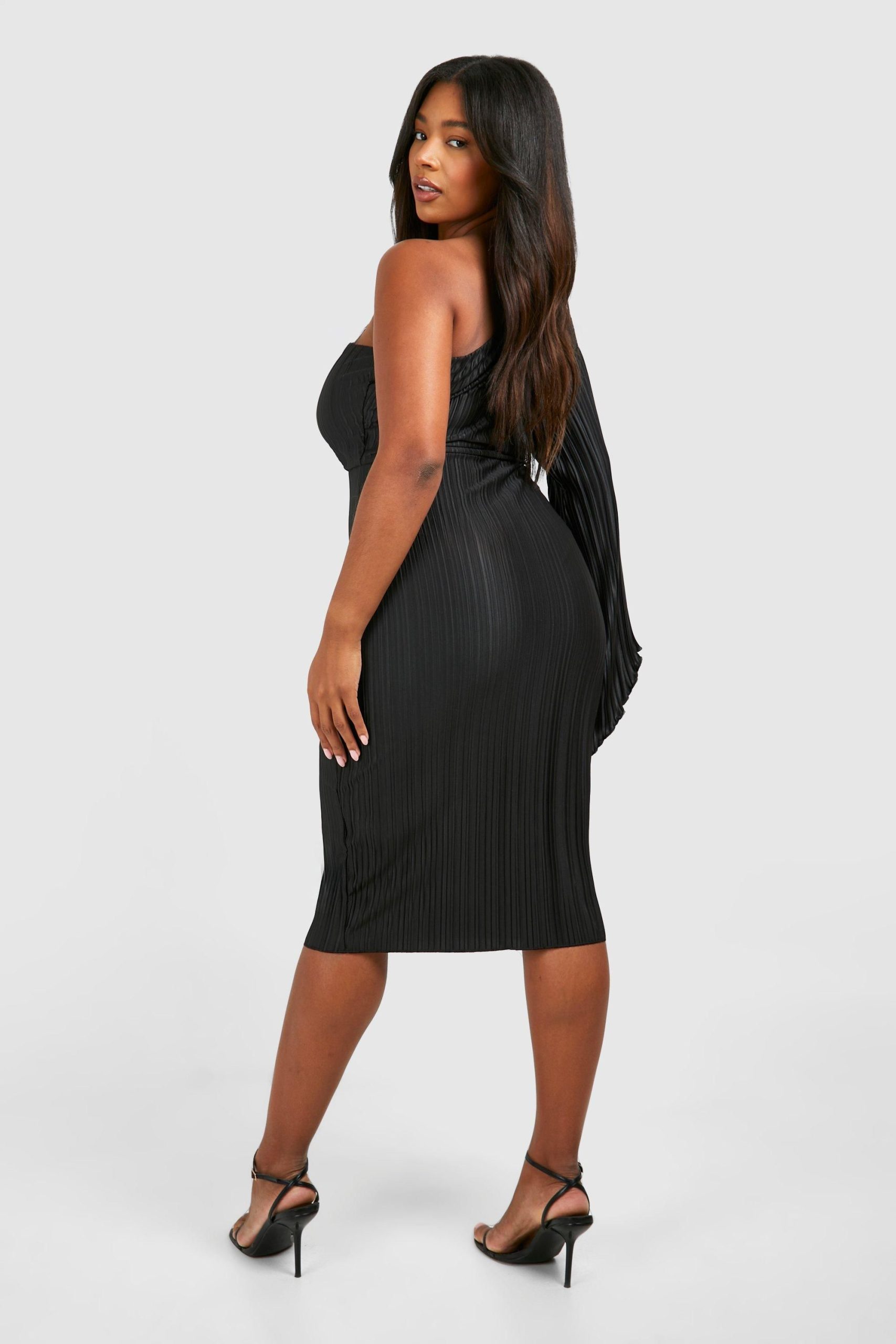 Plus Wide Plisse Cape Sleeve Detail Midi Dress - Image 2