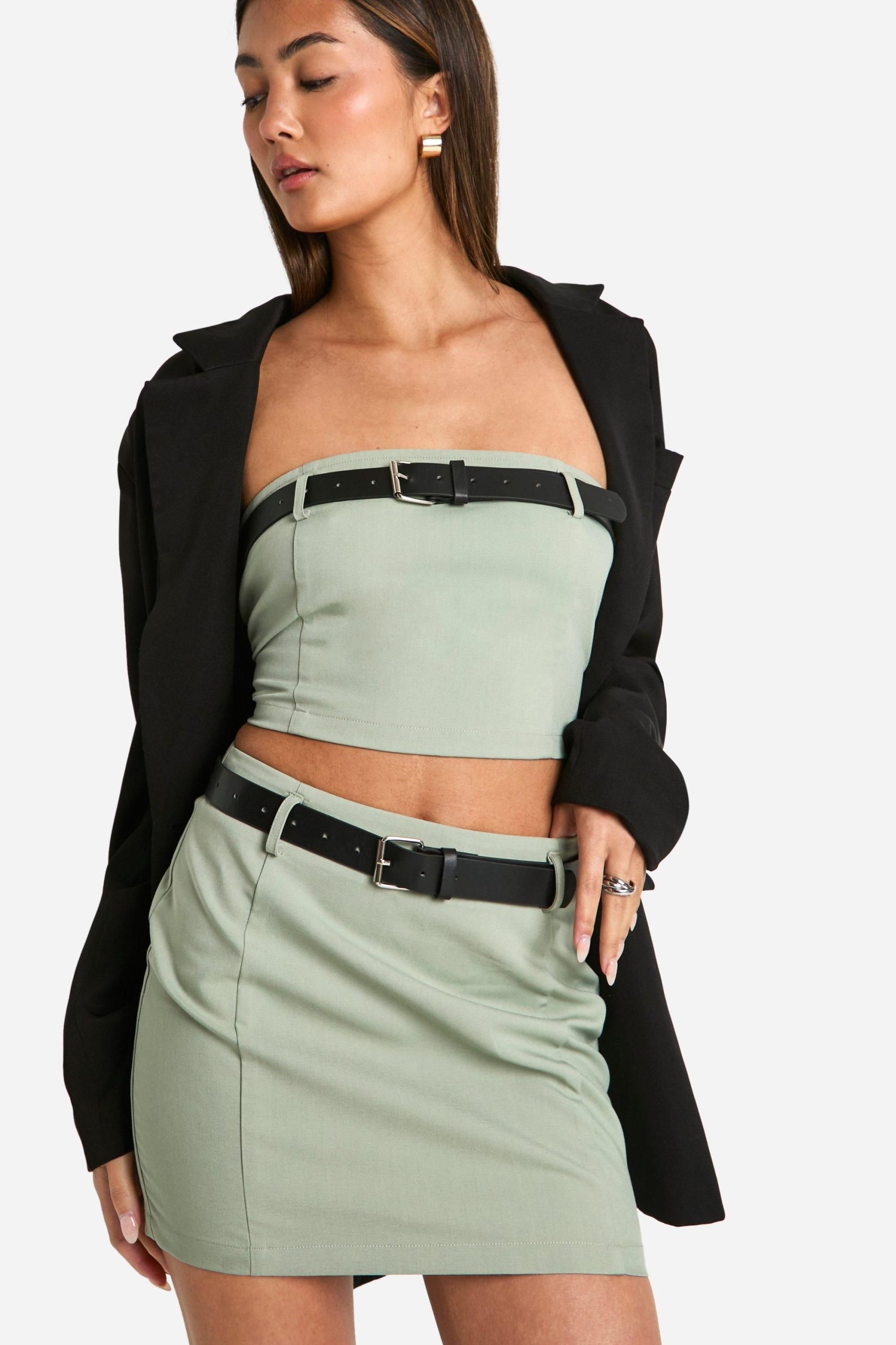 Belt Detail Mini Skirt - Image 4