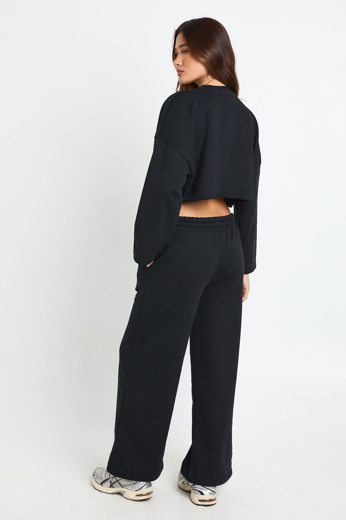 Petite Oversized Cropped Sweatshirt Wide Leg Tracksuit - Image 2