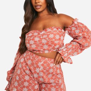 Plus Broderie Cold Shoulder Crop Top