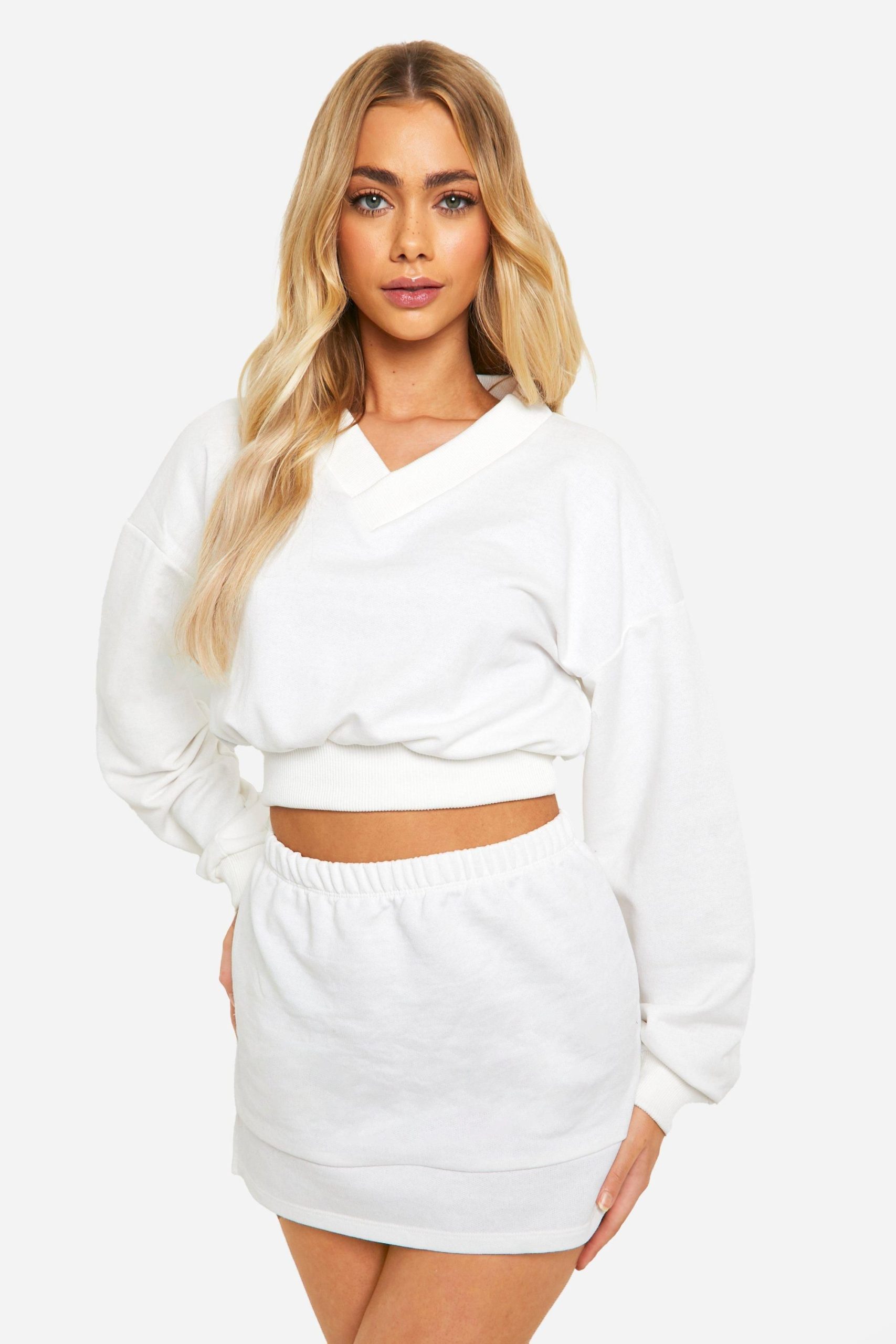 V Neck Crop Sweatshirt And Skirt Set