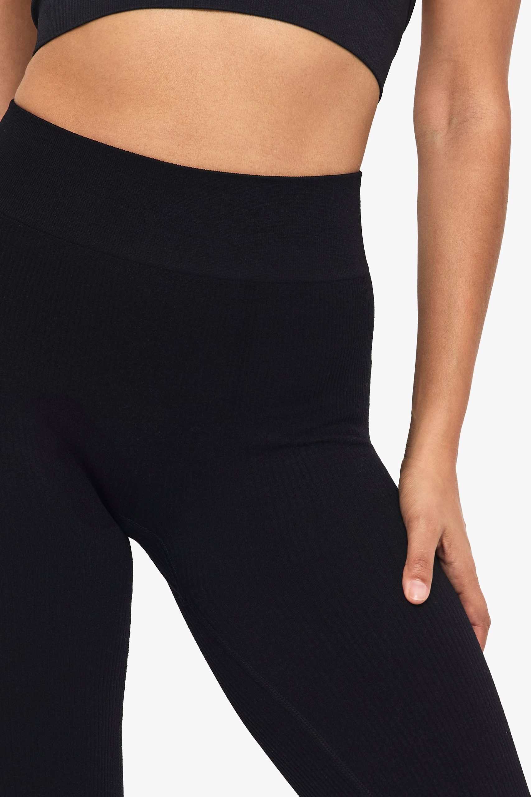 Boohoo Seamless Contour Rib Legging - Image 4