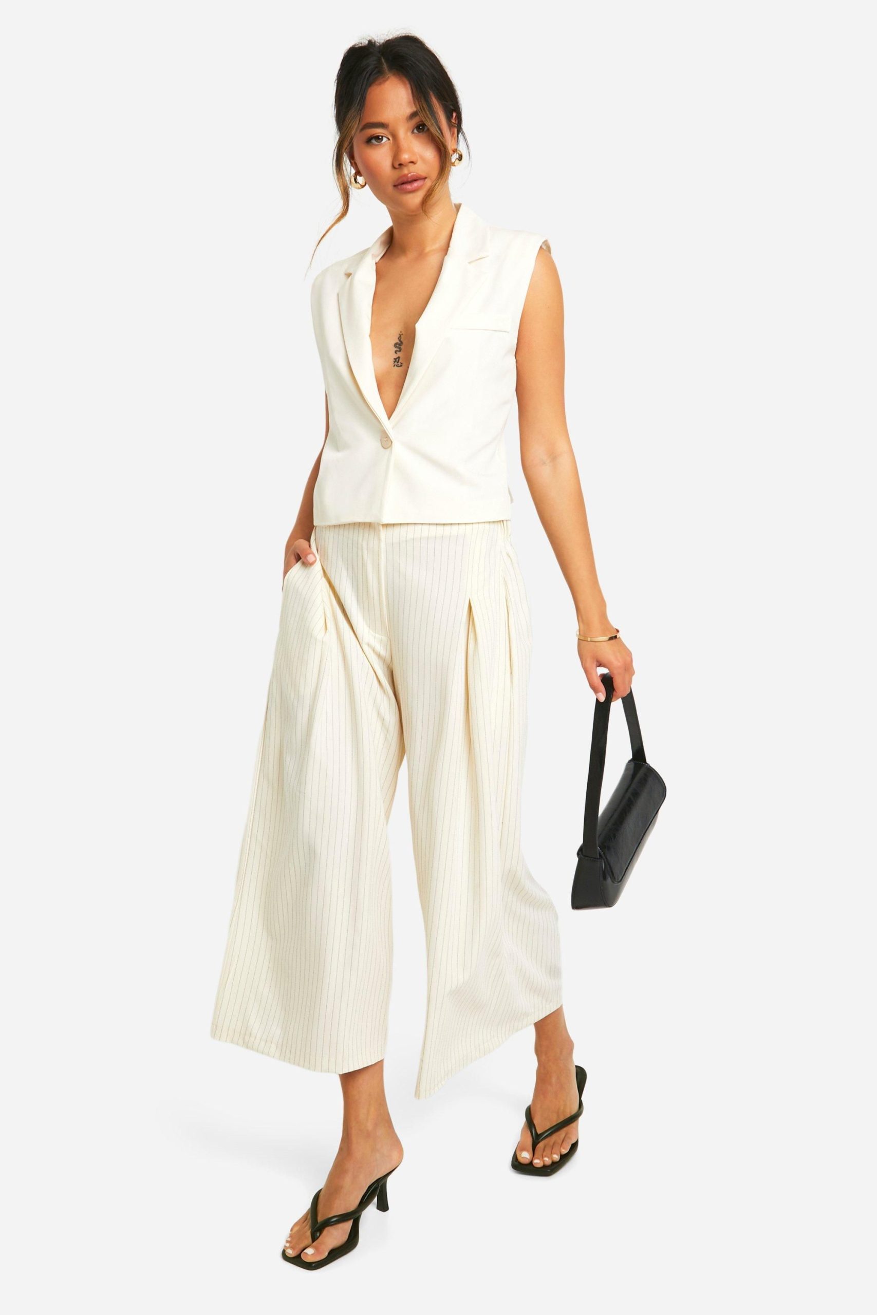 Boxy Cropped Longline Waistcoat - Image 3