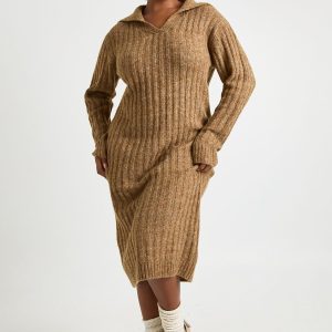 Plus Soft Knit Thick Rib Collar Detail Maxi Dress