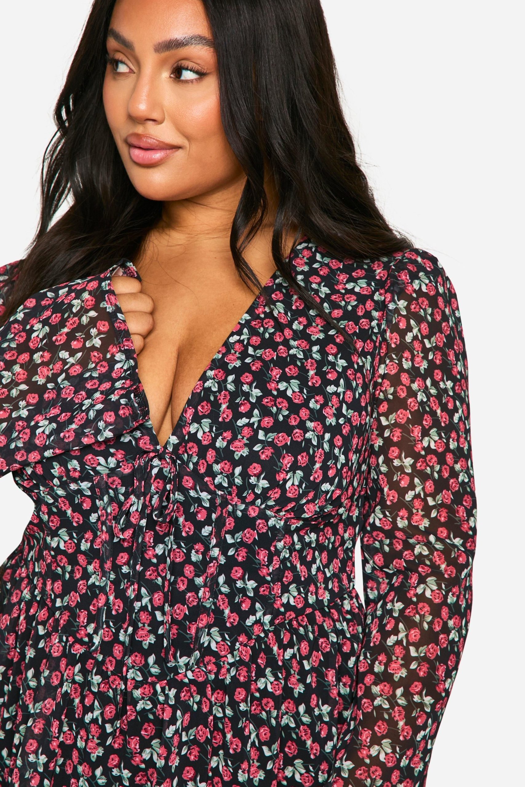 Plus Woven Floral Milkmaid Skater Dress - Image 4
