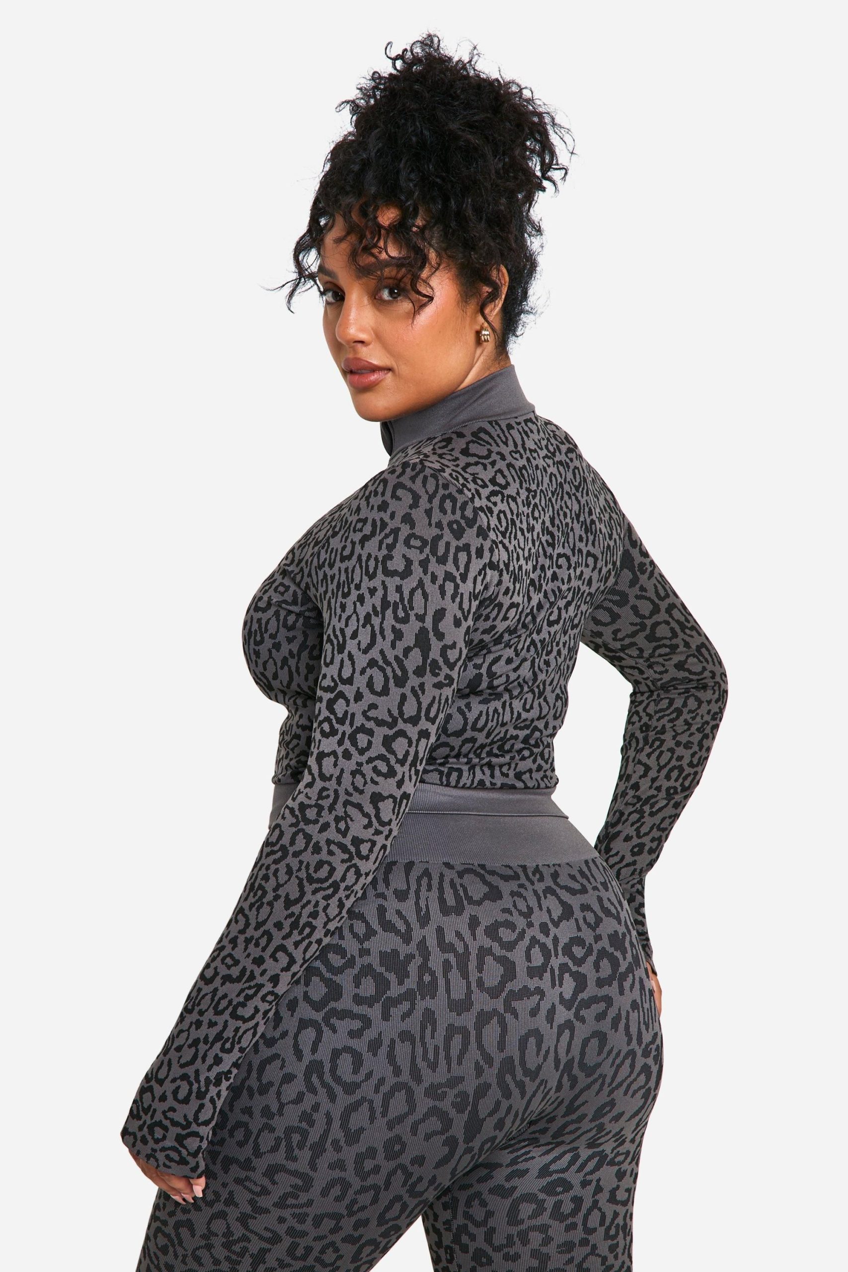 Plus Leopard Print Seamless Zip Through Jacket - Image 2