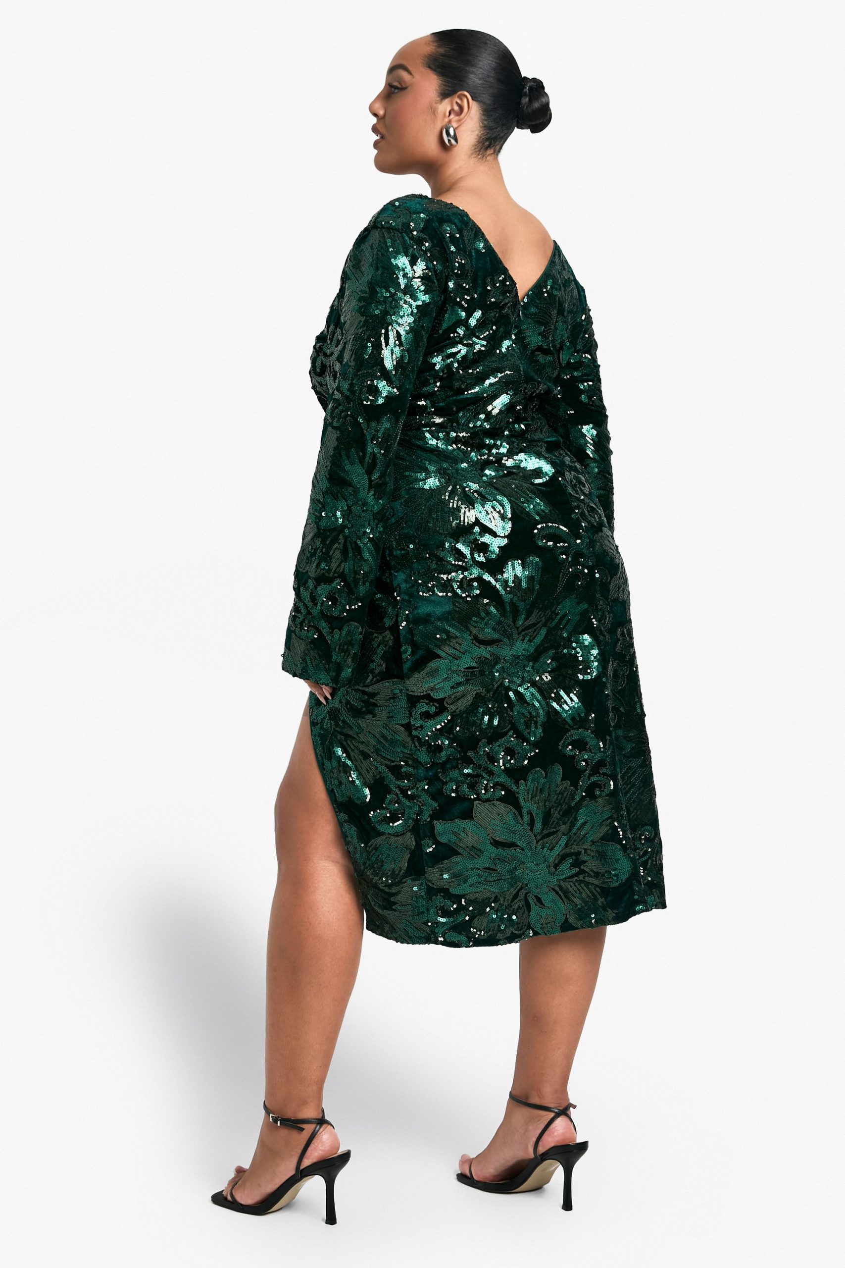 Plus Velvet Demask Wrap Midi Dress - Image 2