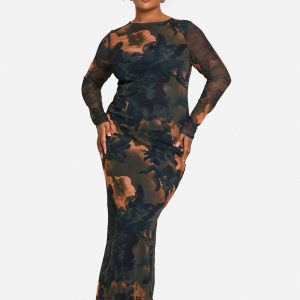 Plus Printed Mesh Low Back Maxi Dress