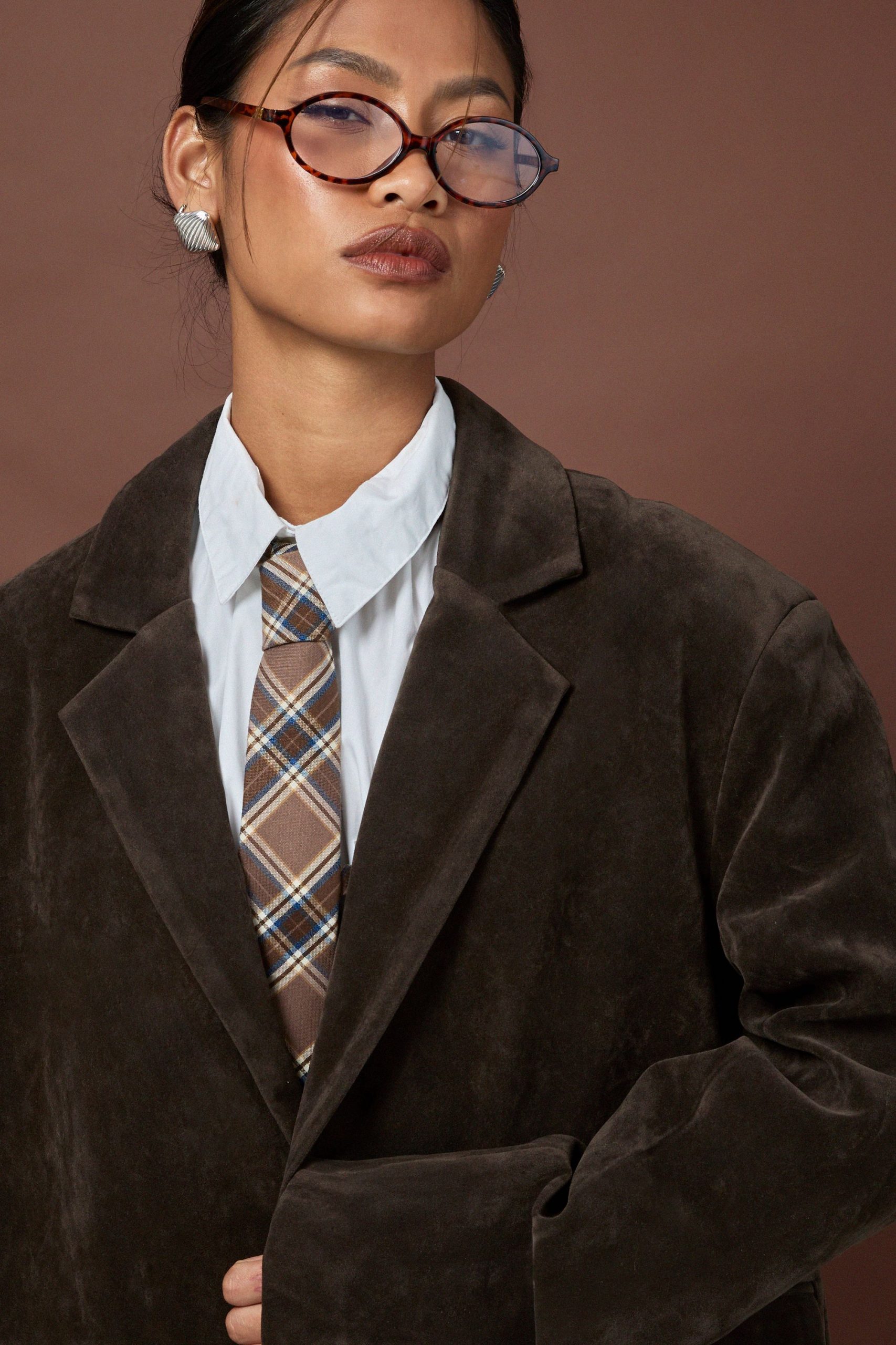 Vintage Look Suedette Oversized Blazer - Image 4
