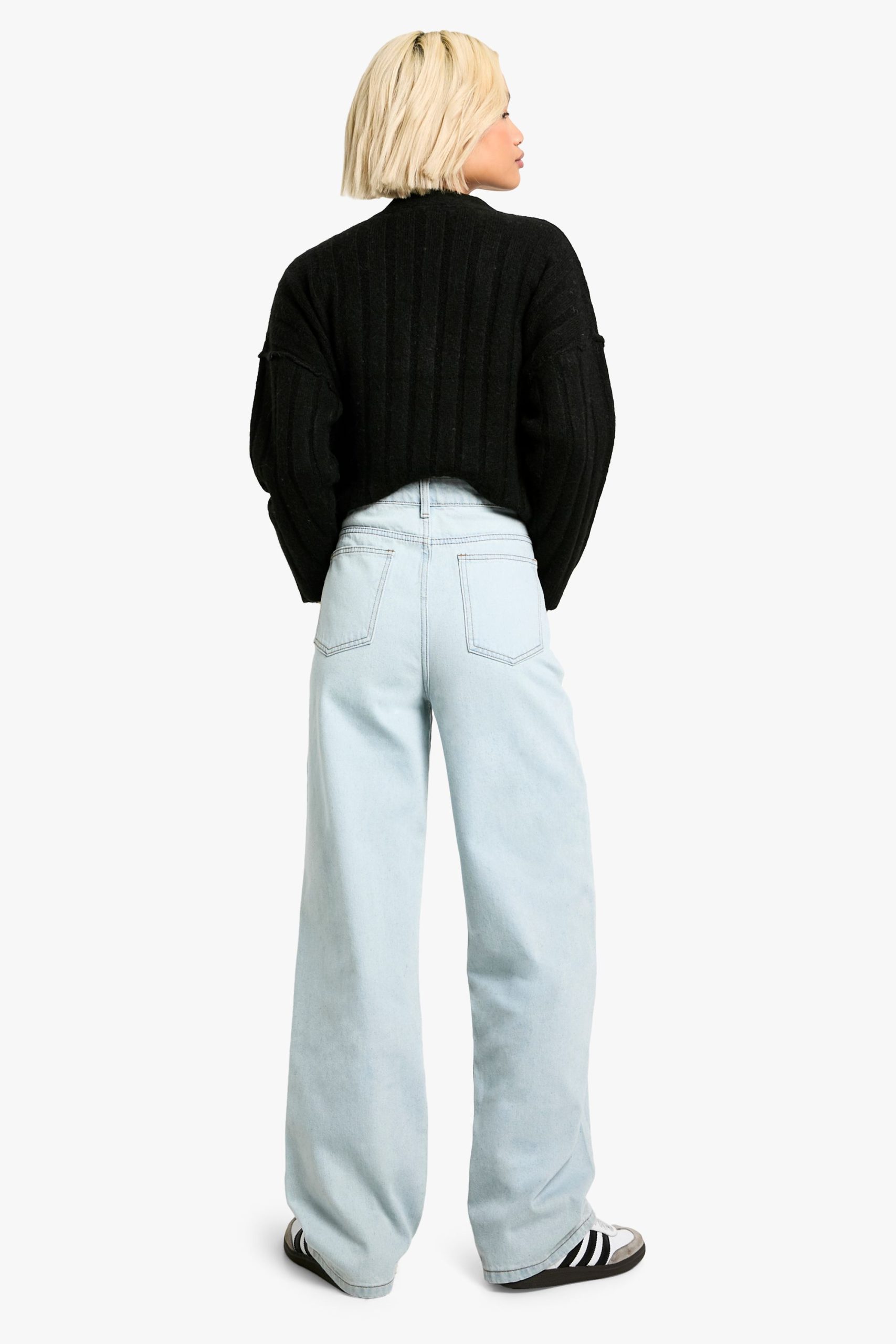 Boohoo Basics Boyfriend Jeans - Image 2