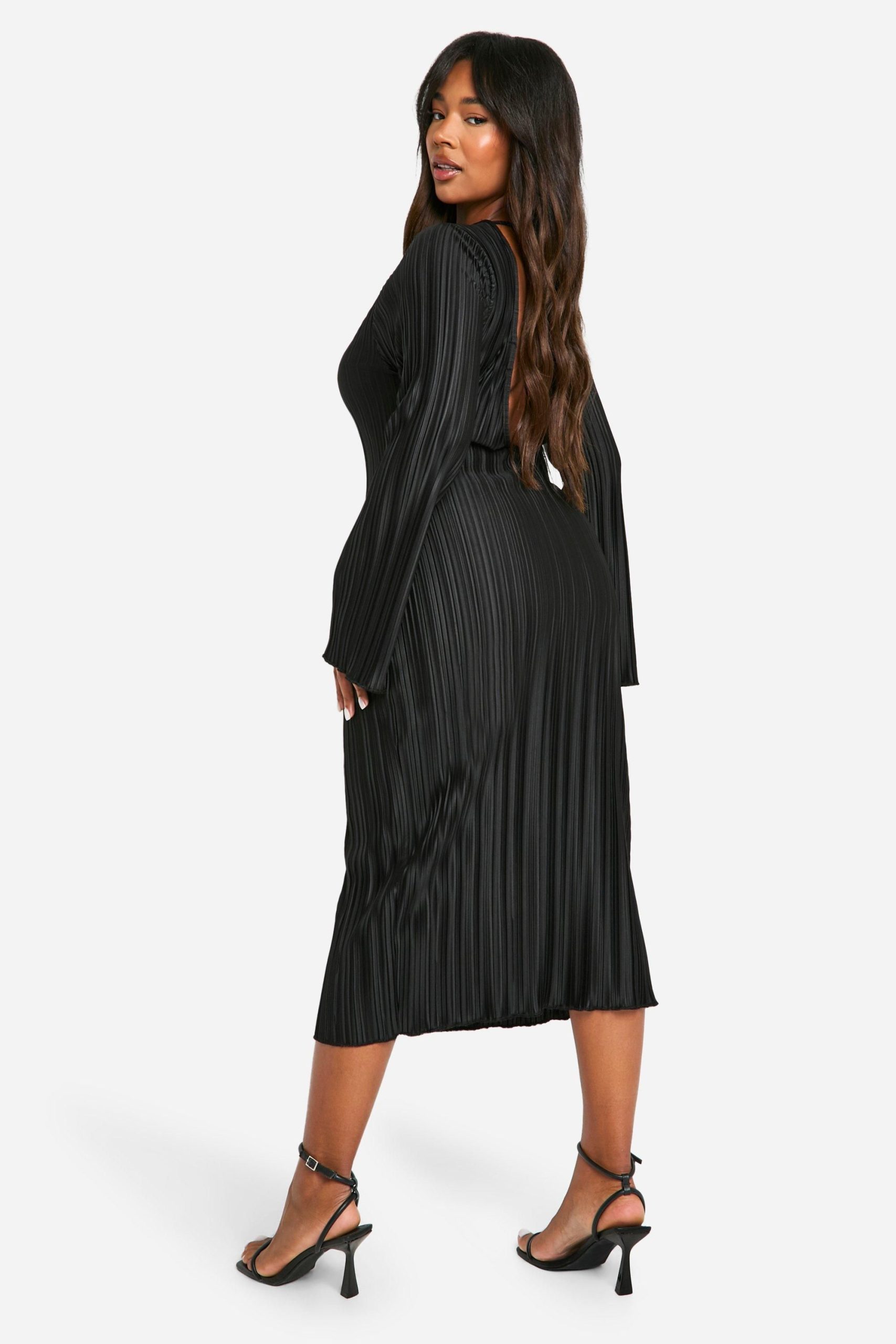 Plus Plisse Flared Sleeve Low Back Column Midi Dress - Image 2