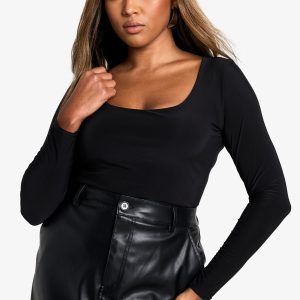 Boohoo Basics Plus Double Layer Slinky Crew Neck Bodysuit