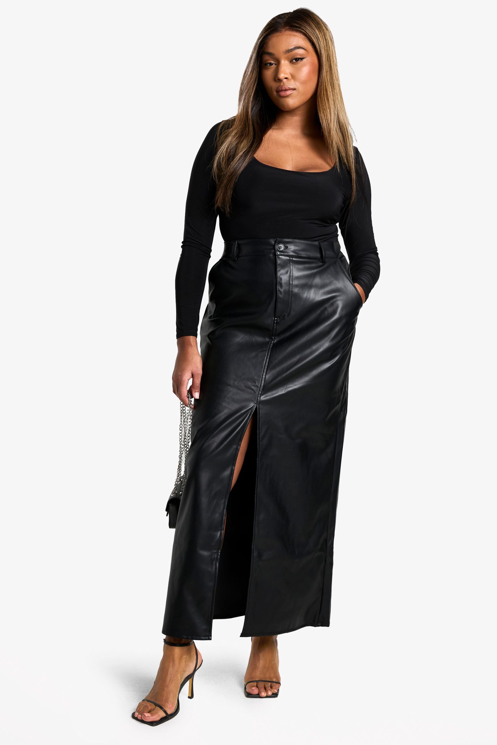 Boohoo Basics Plus Double Layer Slinky Crew Neck Bodysuit - Image 3