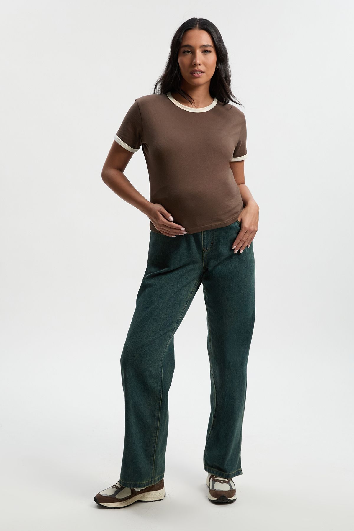 Maternity Over The Bump Split Hem Straight Leg Jeans - Image 3