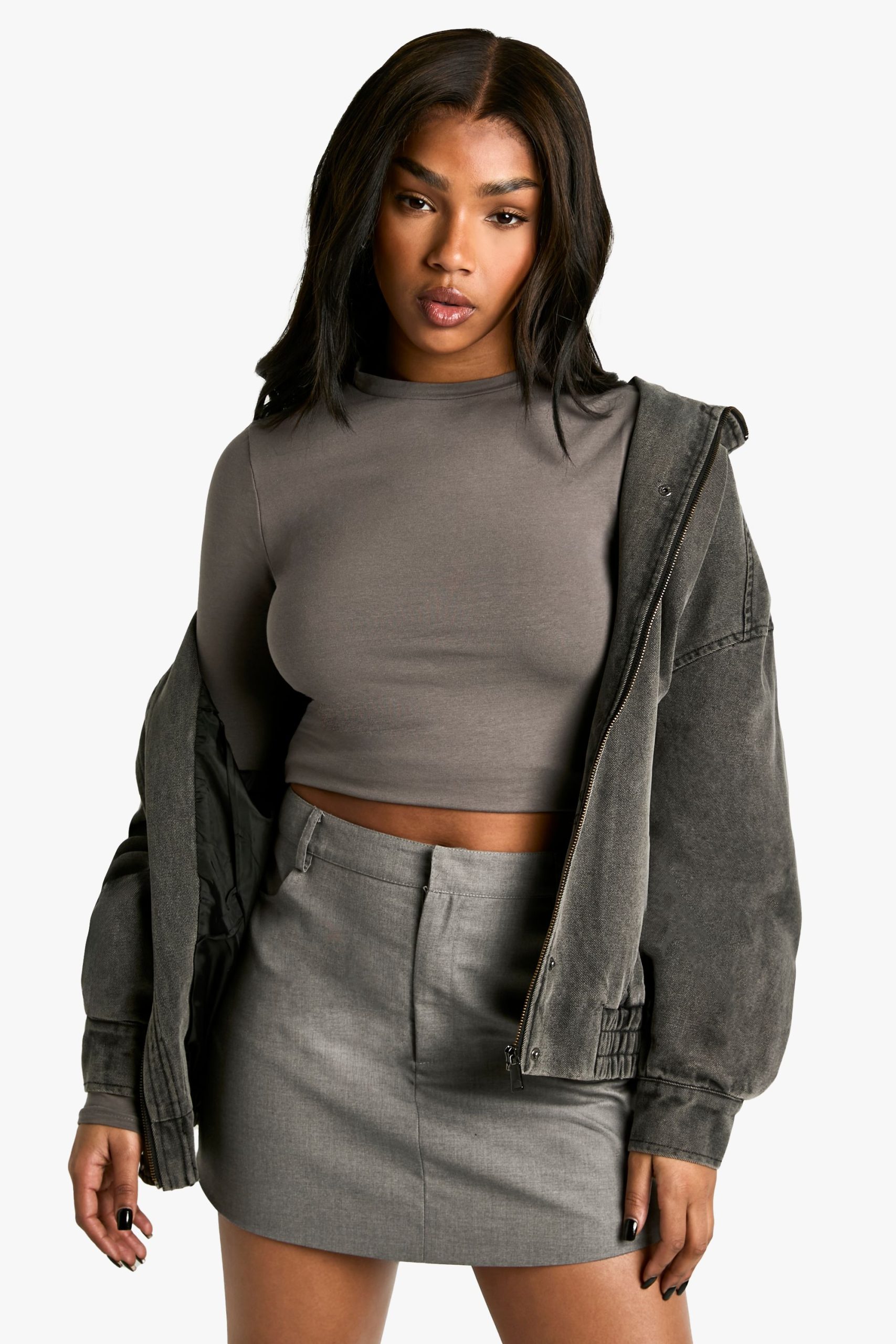 Basic Long Sleeve Crew Neck Crop Top