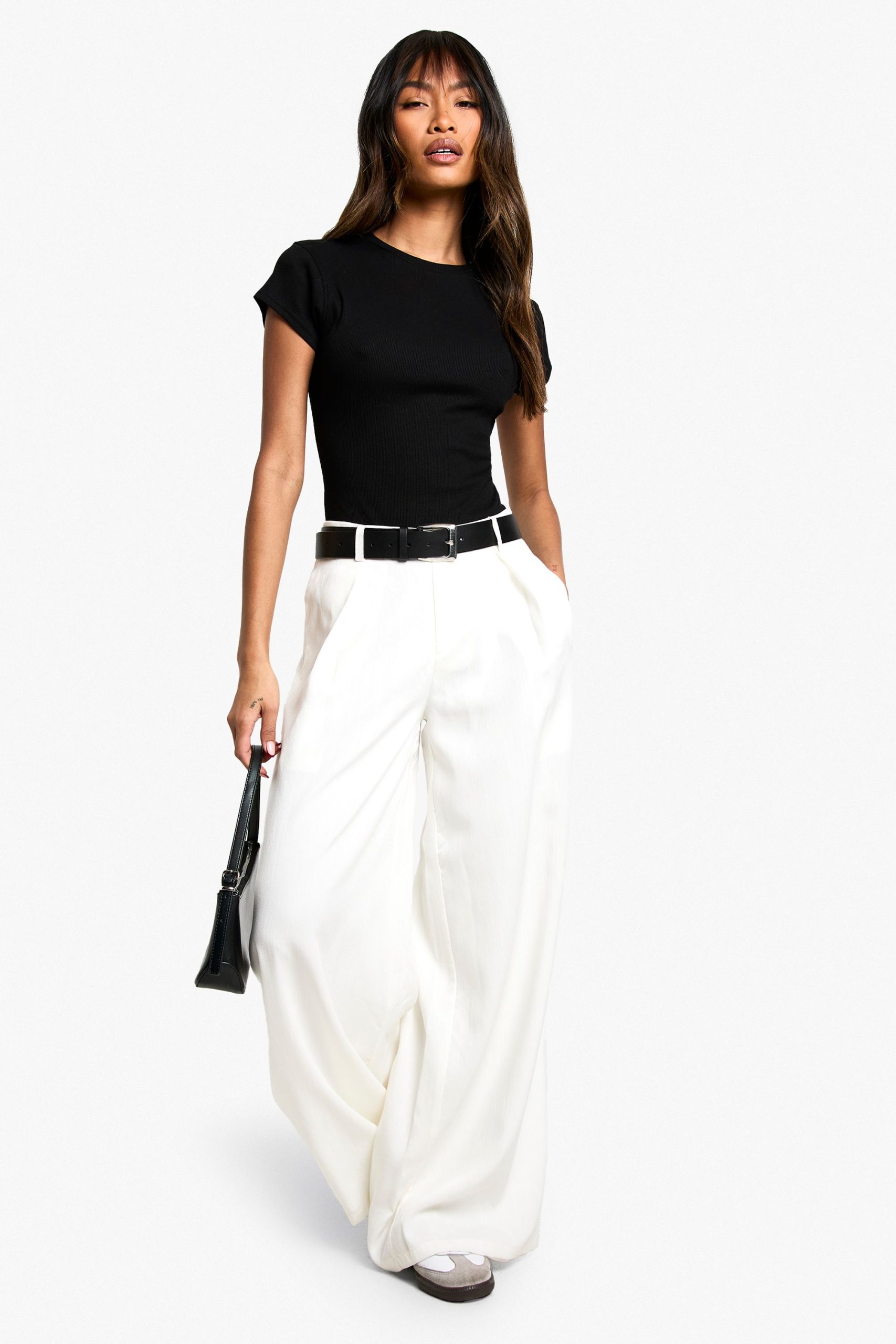 Basic Short Sleeve Crew Neck Bodysuit - Image 3