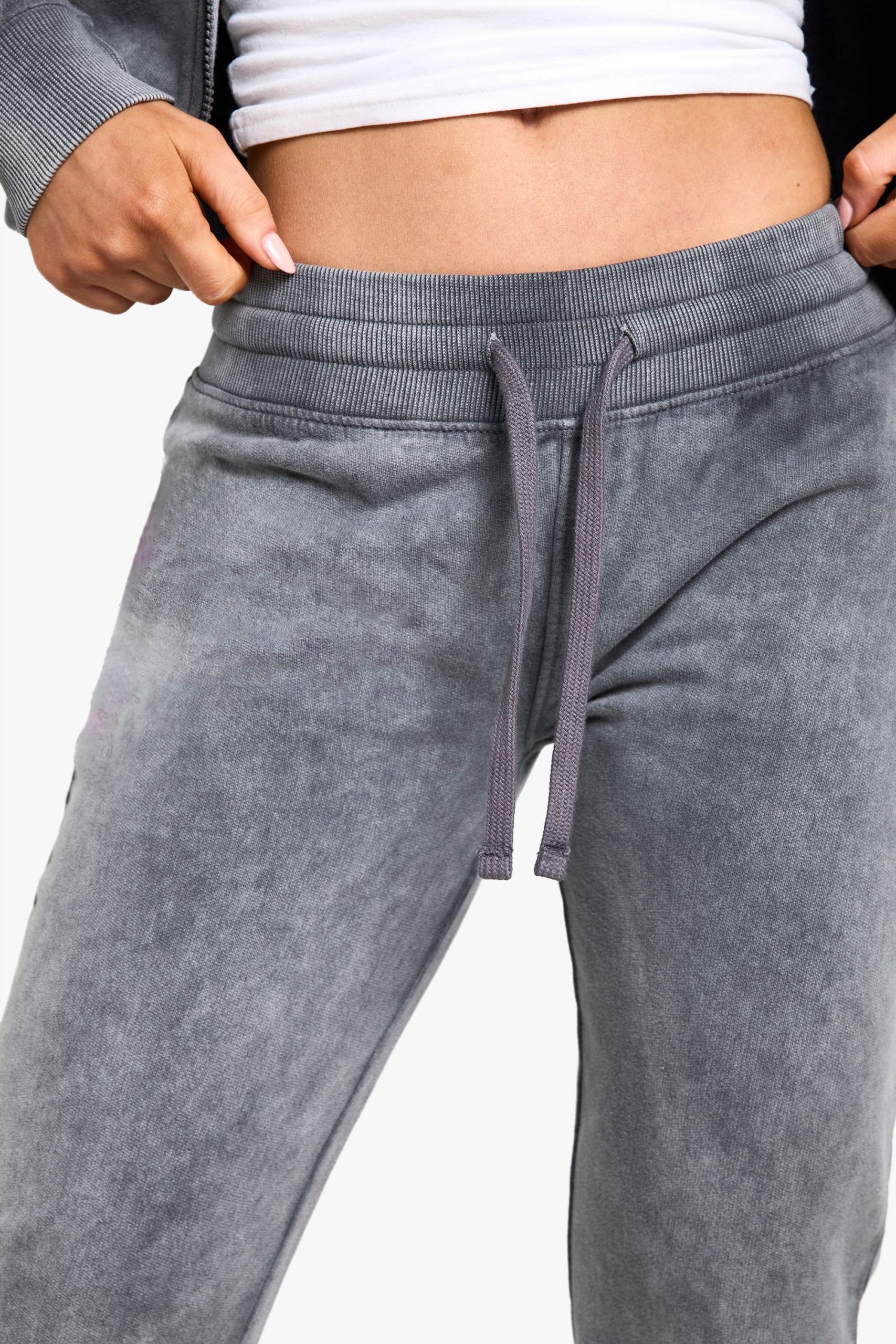 Washed Low Rise Fitted Flared Jogger - Image 4