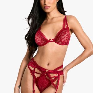 Ruffle Trim Underwire Plunge Bra