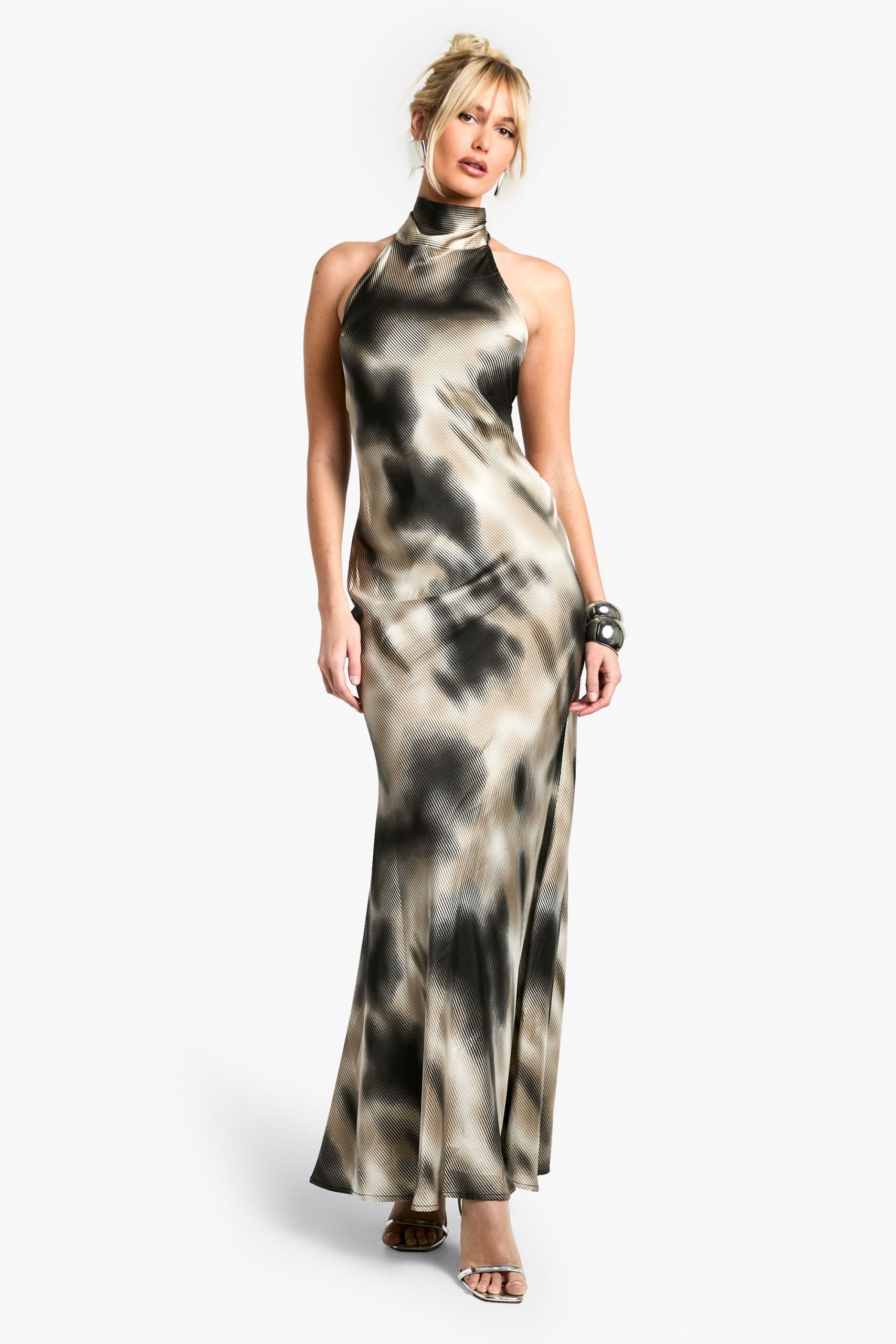 Blur Stripe Halterneck Maxi Dress - Image 3