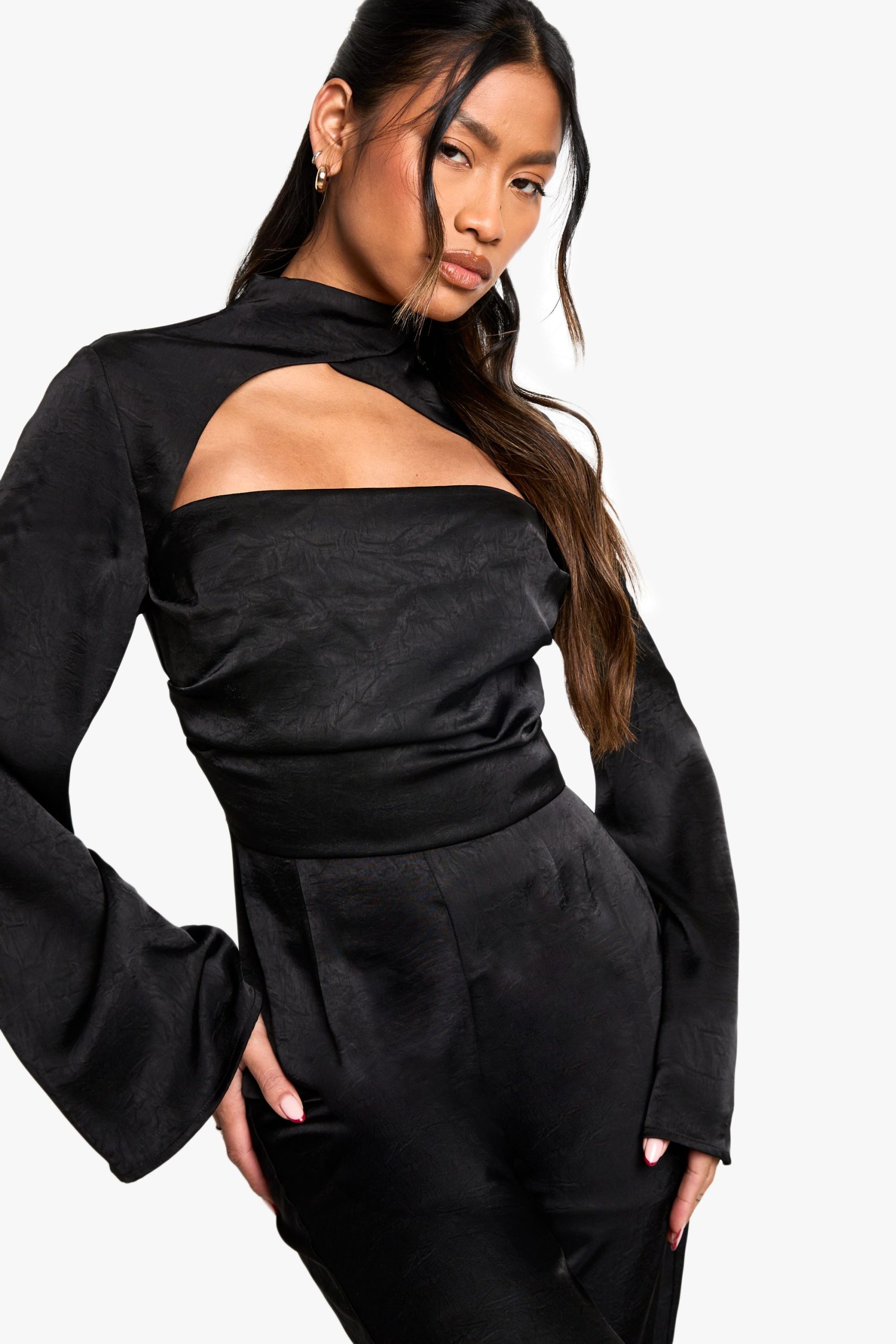 Textured Satin High Neck Jumpsuit - Image 4