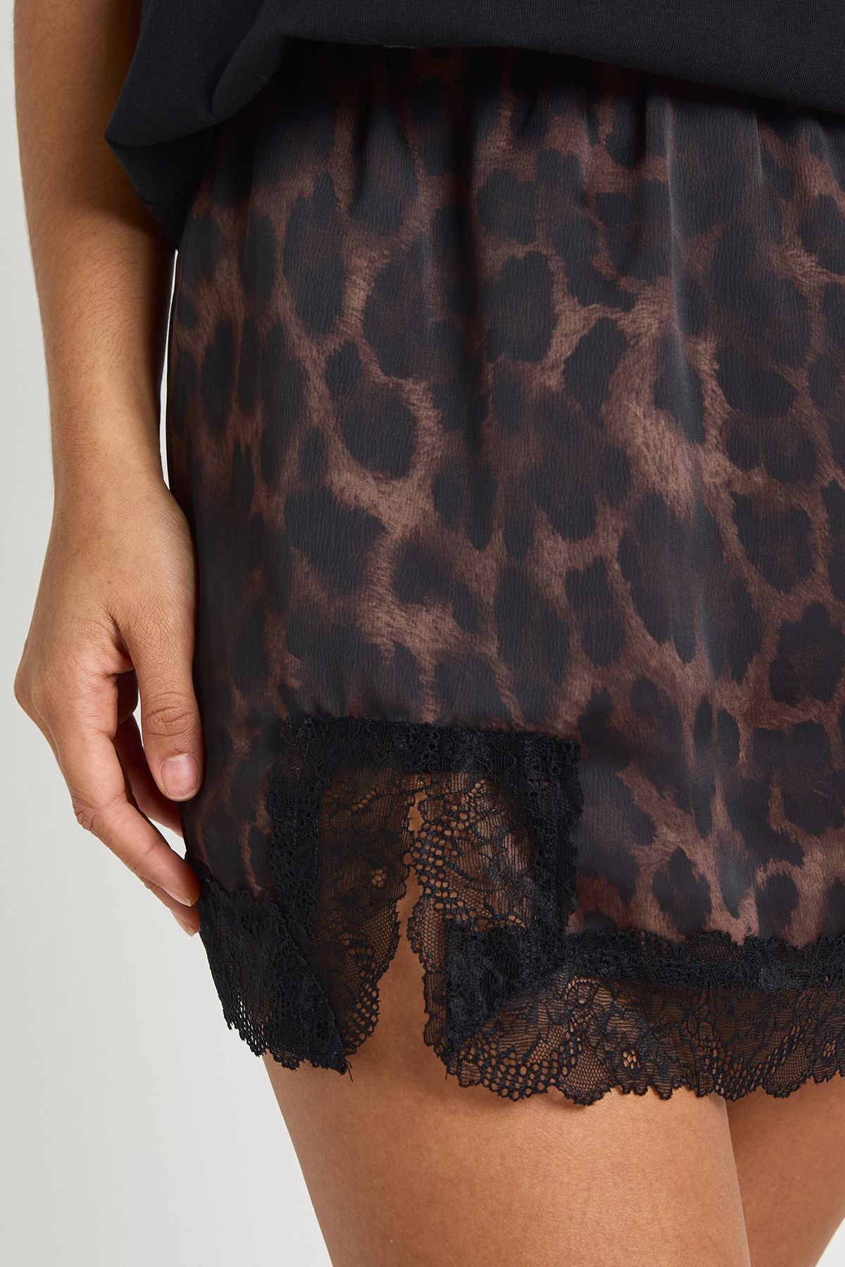 Leopard Satin Lace Trim Mini Skirt - Image 4
