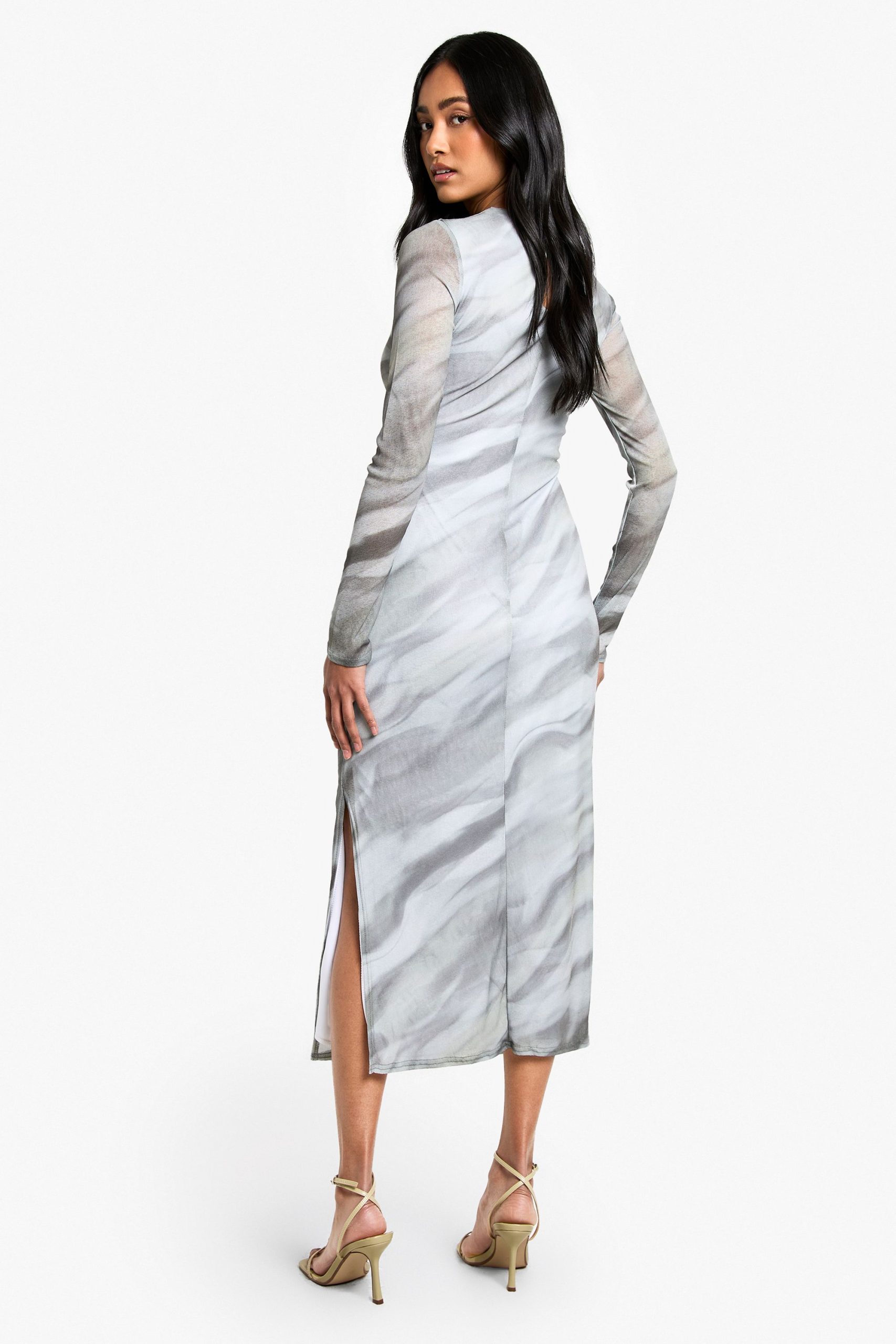 Abstract Burnout Mesh Midaxi Dress - Image 2