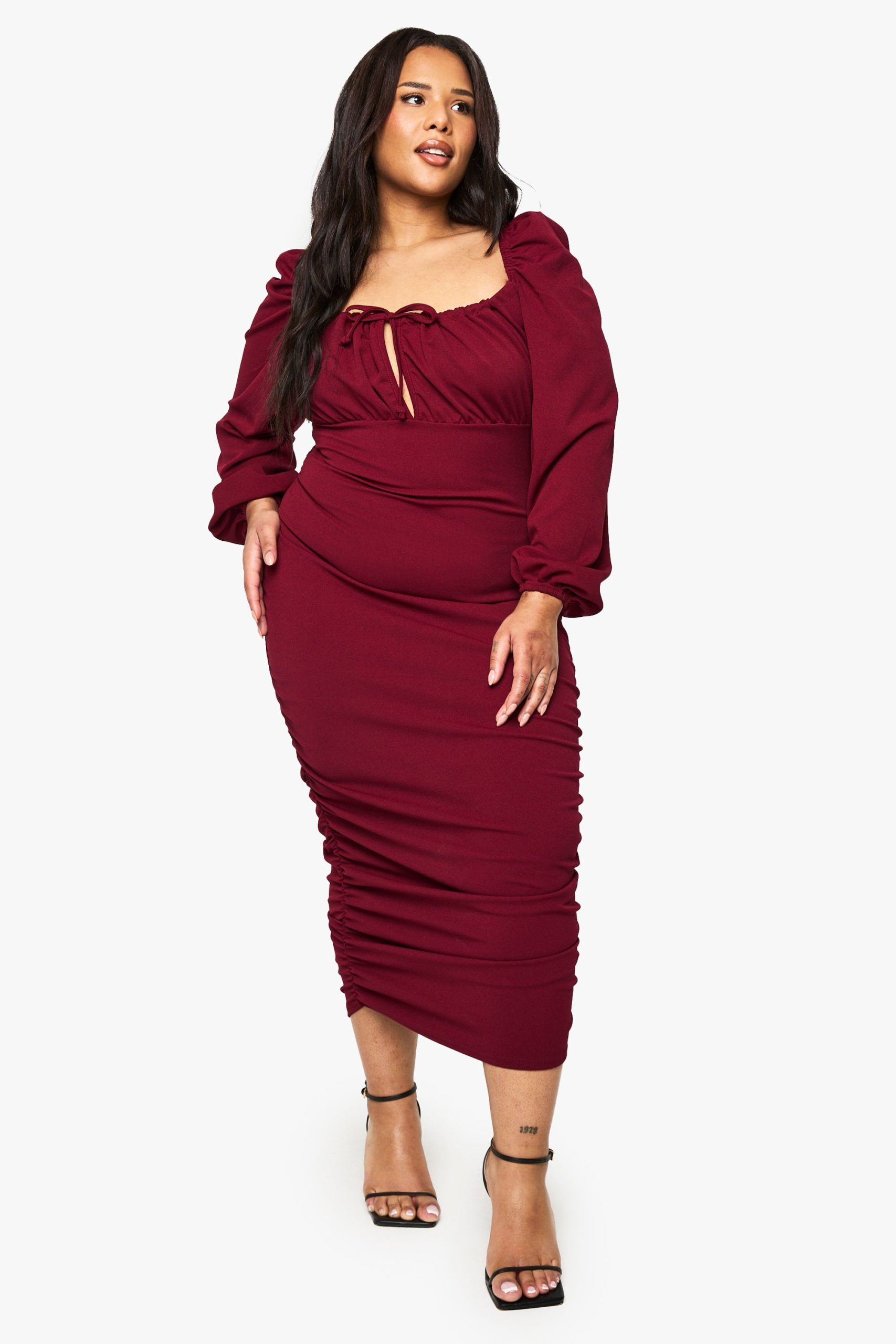 plus blouson sleeve ruched midi dress