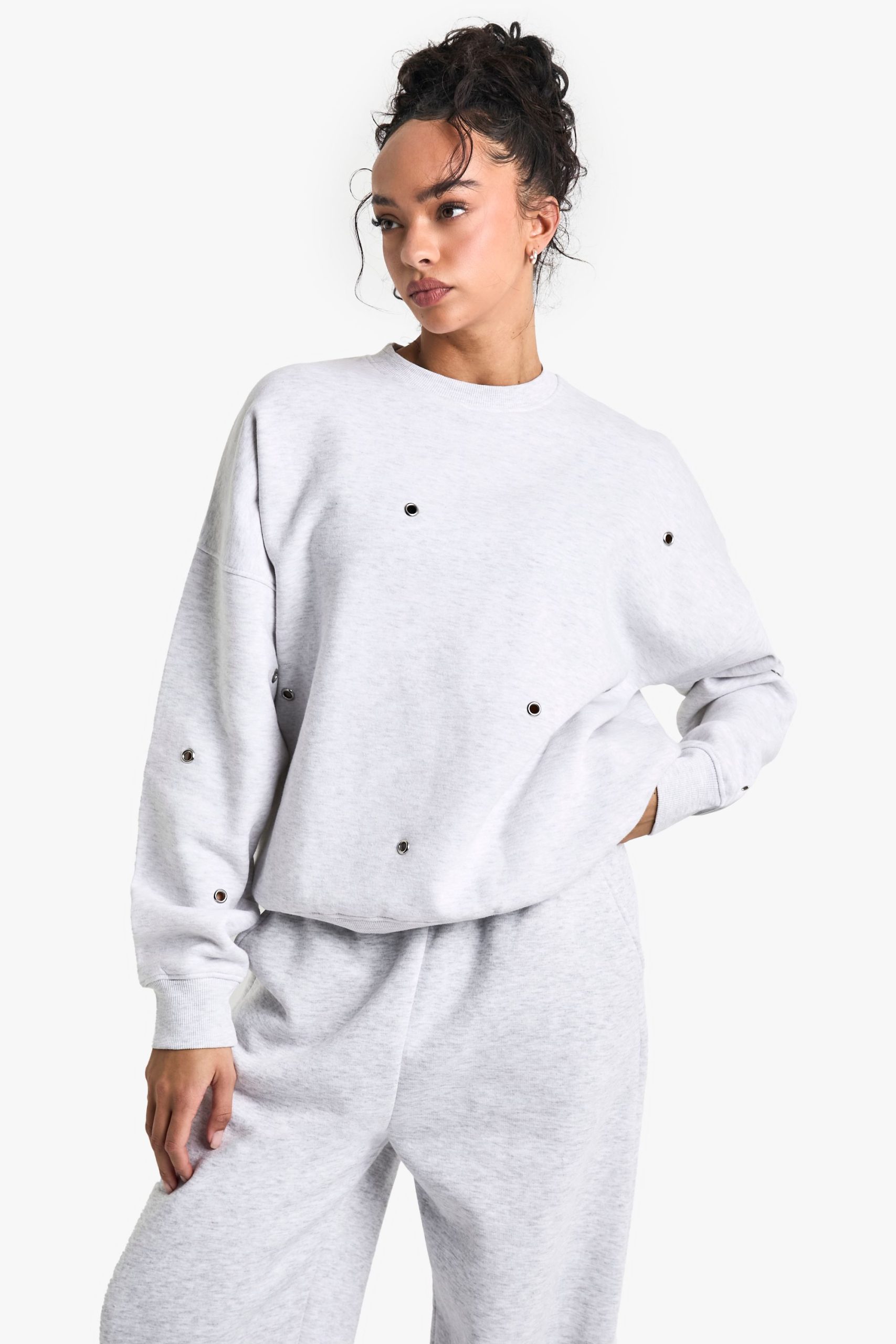 Eyelet Detail Oversized Sweatshirt - Image 3