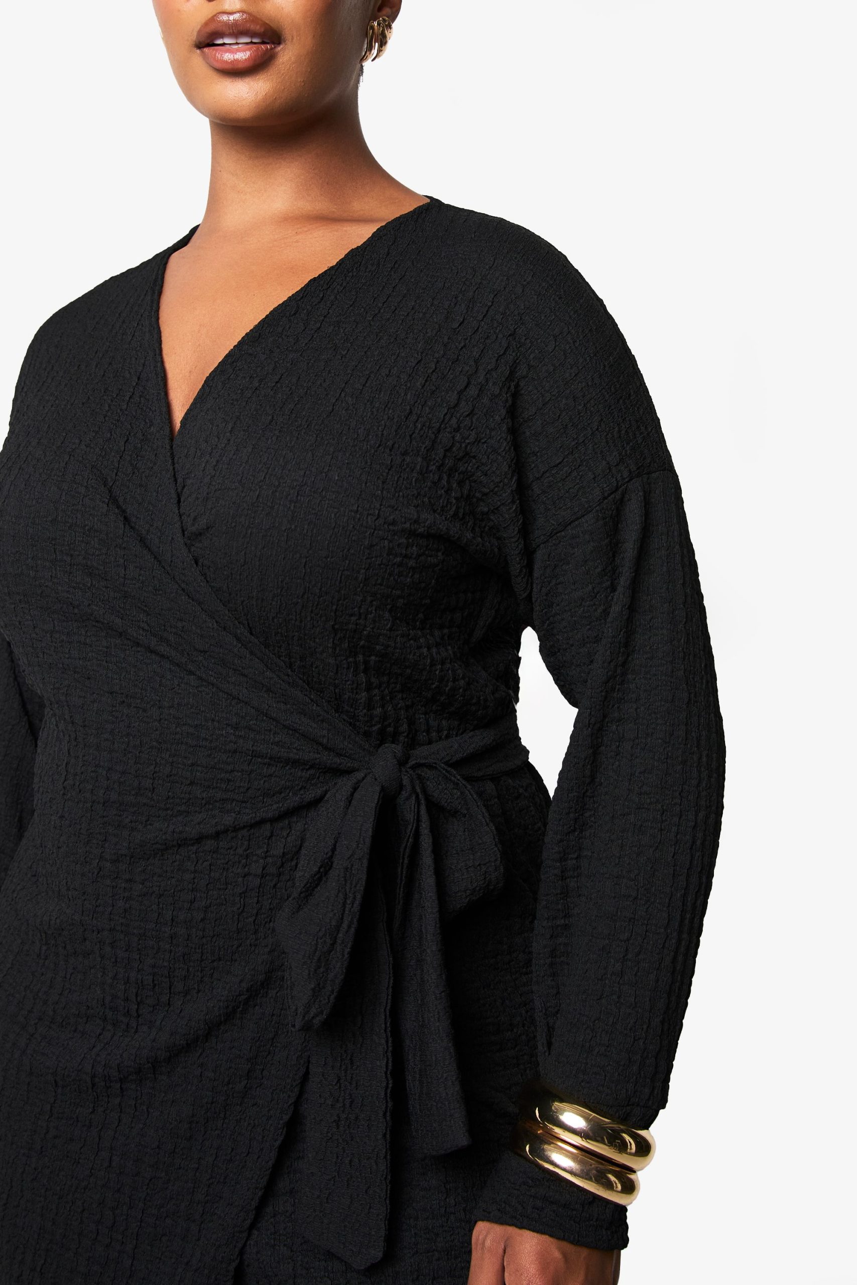 Plus Textured Wrap Mini Dress - Image 4
