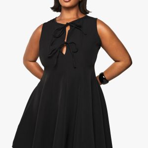 Plus Sleeveless Bow Detail Skater Dress
